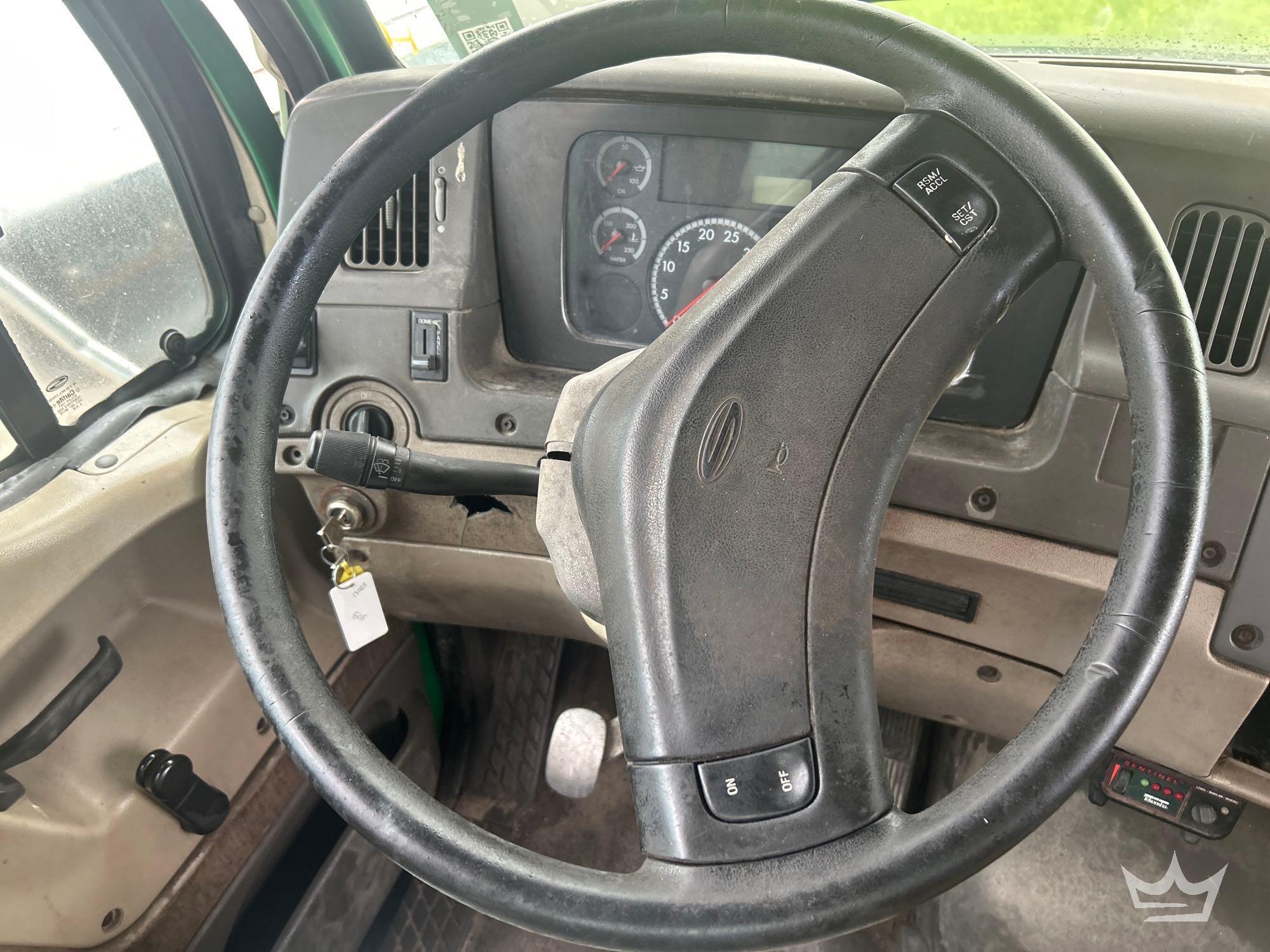 2002 Sterling M7500 ACTERRA
