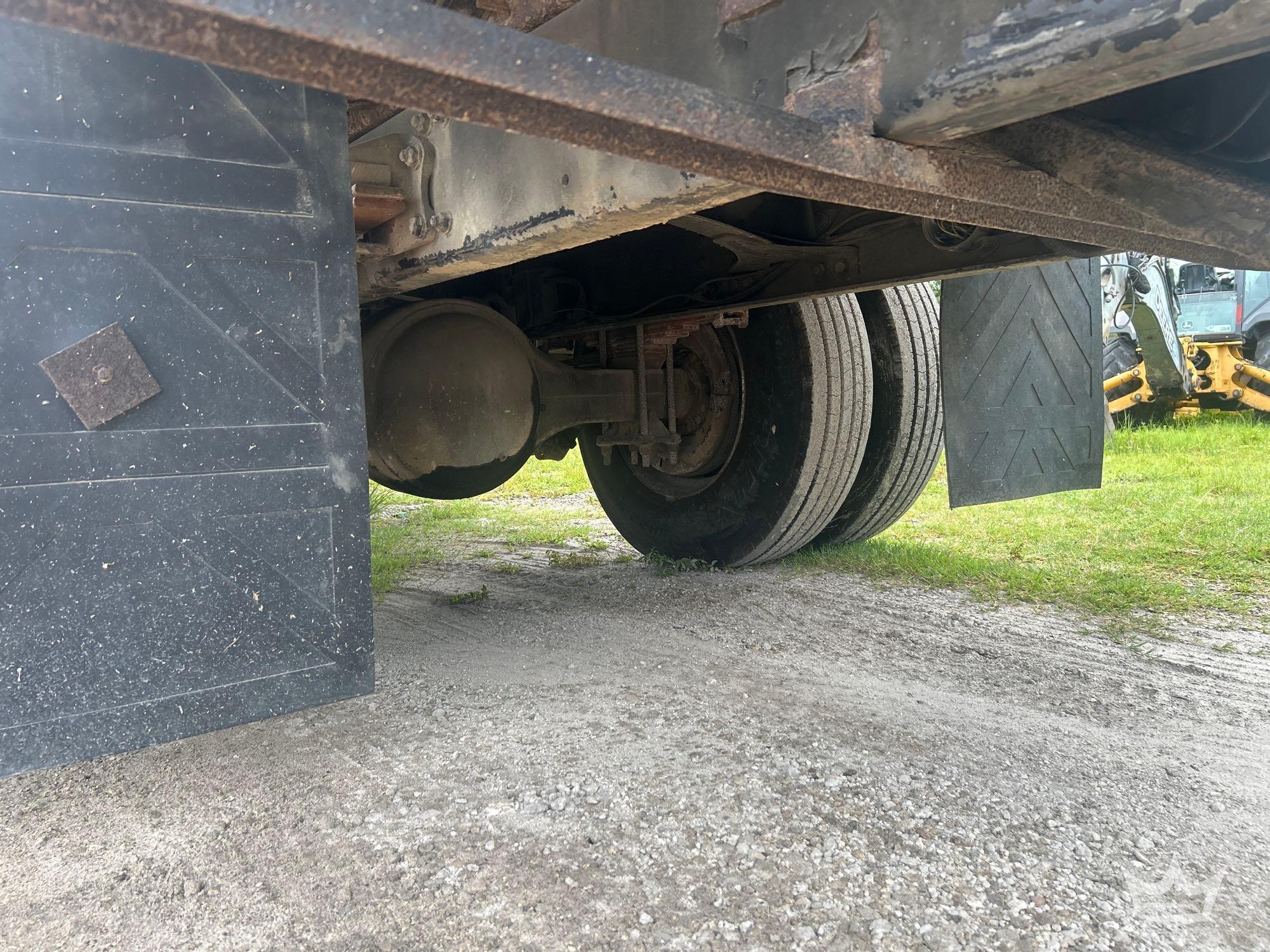 2002 Sterling M7500 ACTERRA