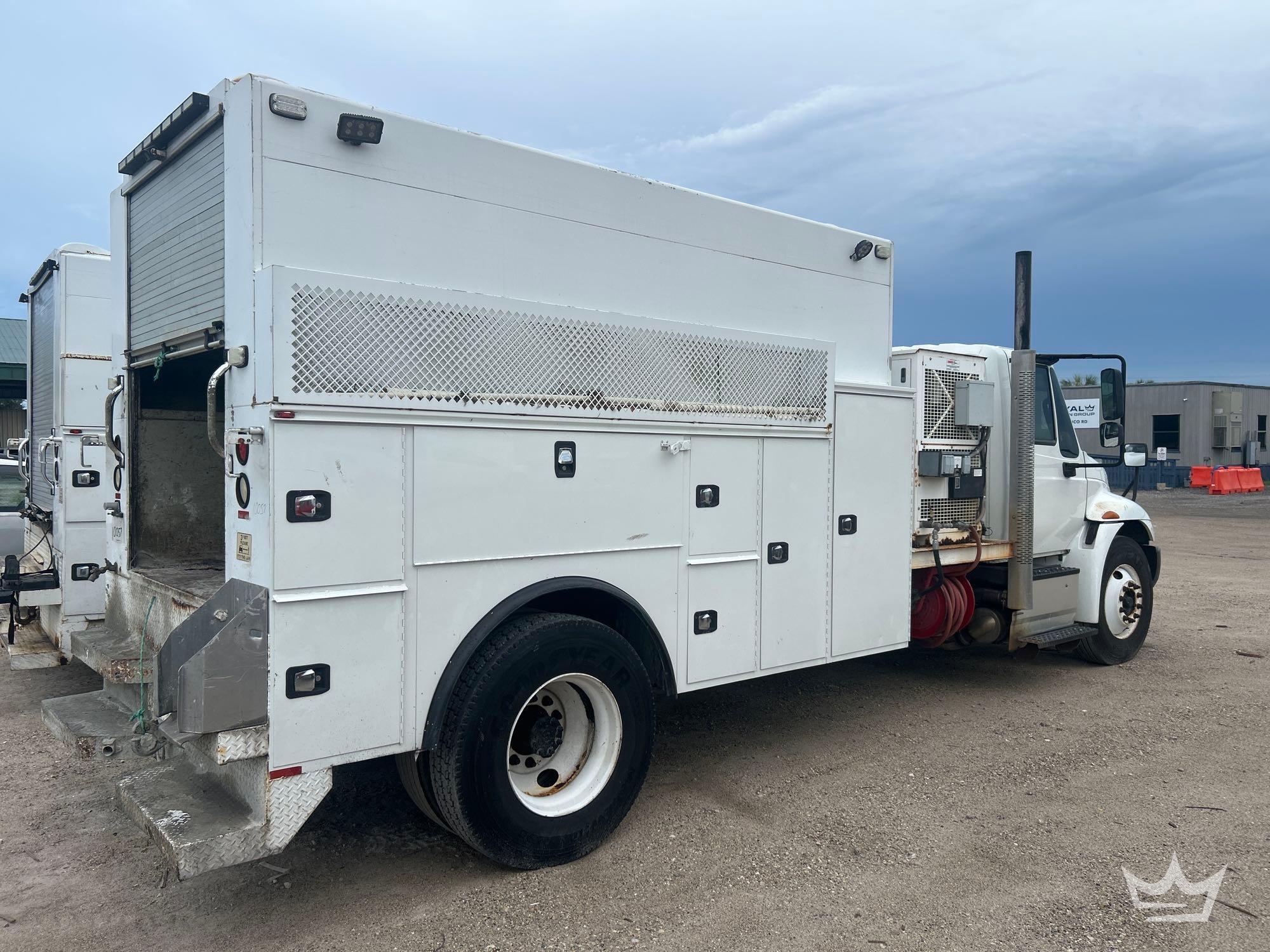 2002 Sterling M7500 ACTERRA