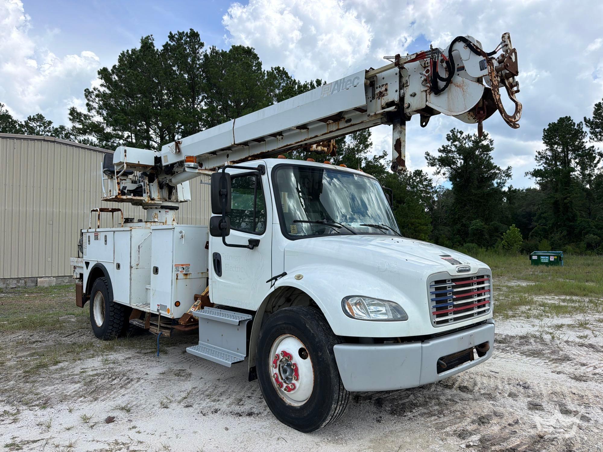 2014 Freightliner M2 106