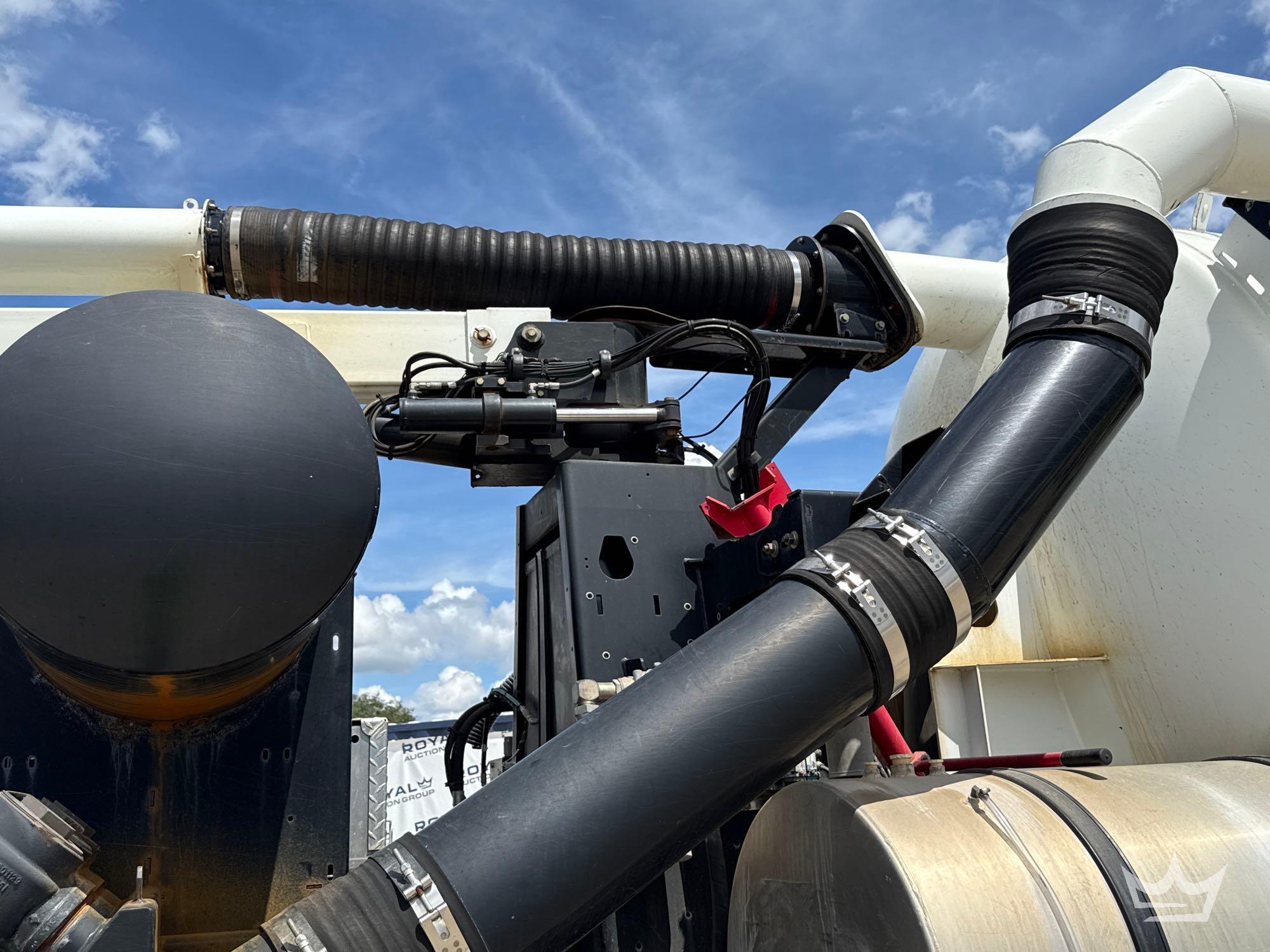 2020 Peterbilt 567