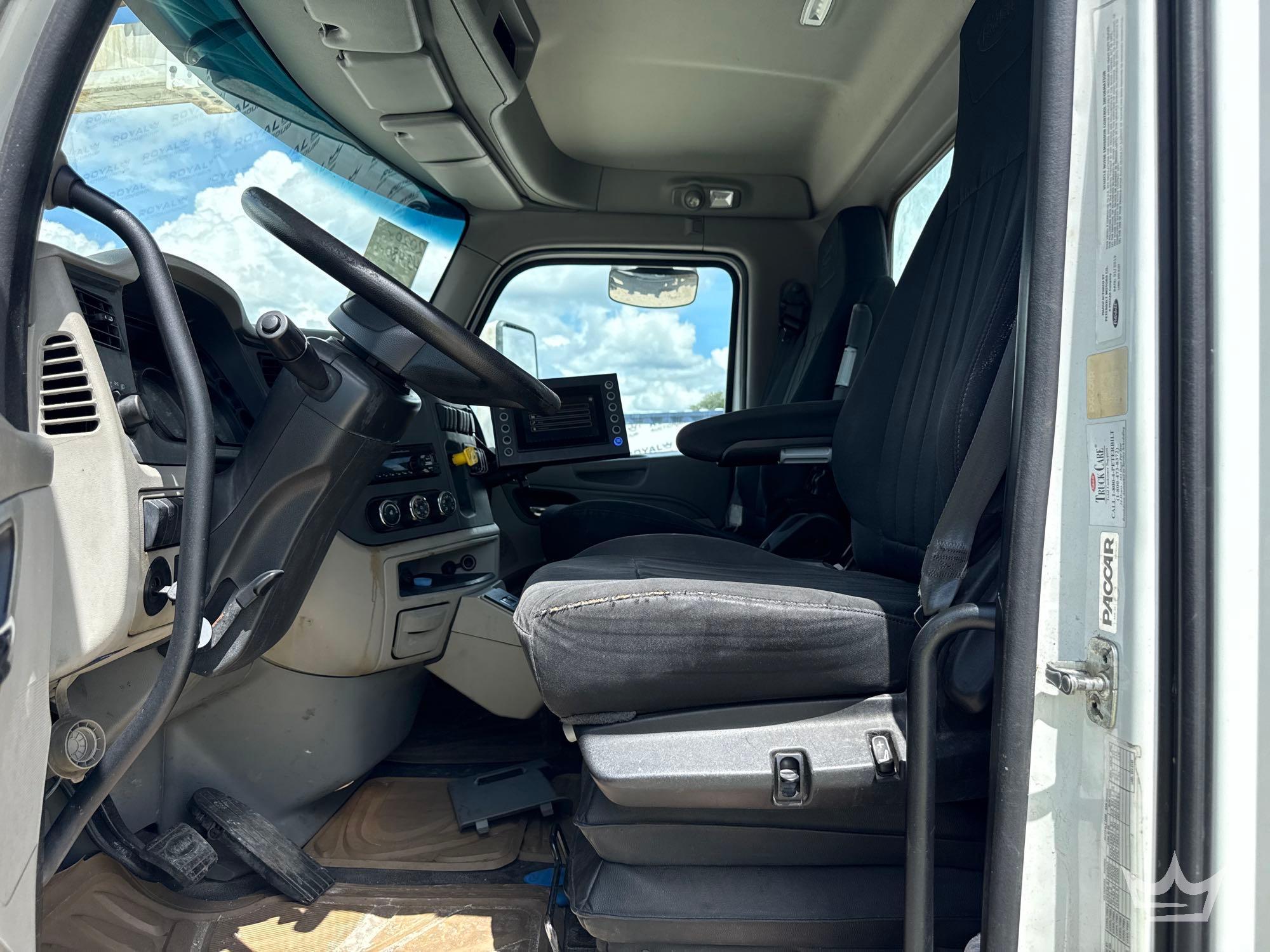 2020 Peterbilt 567