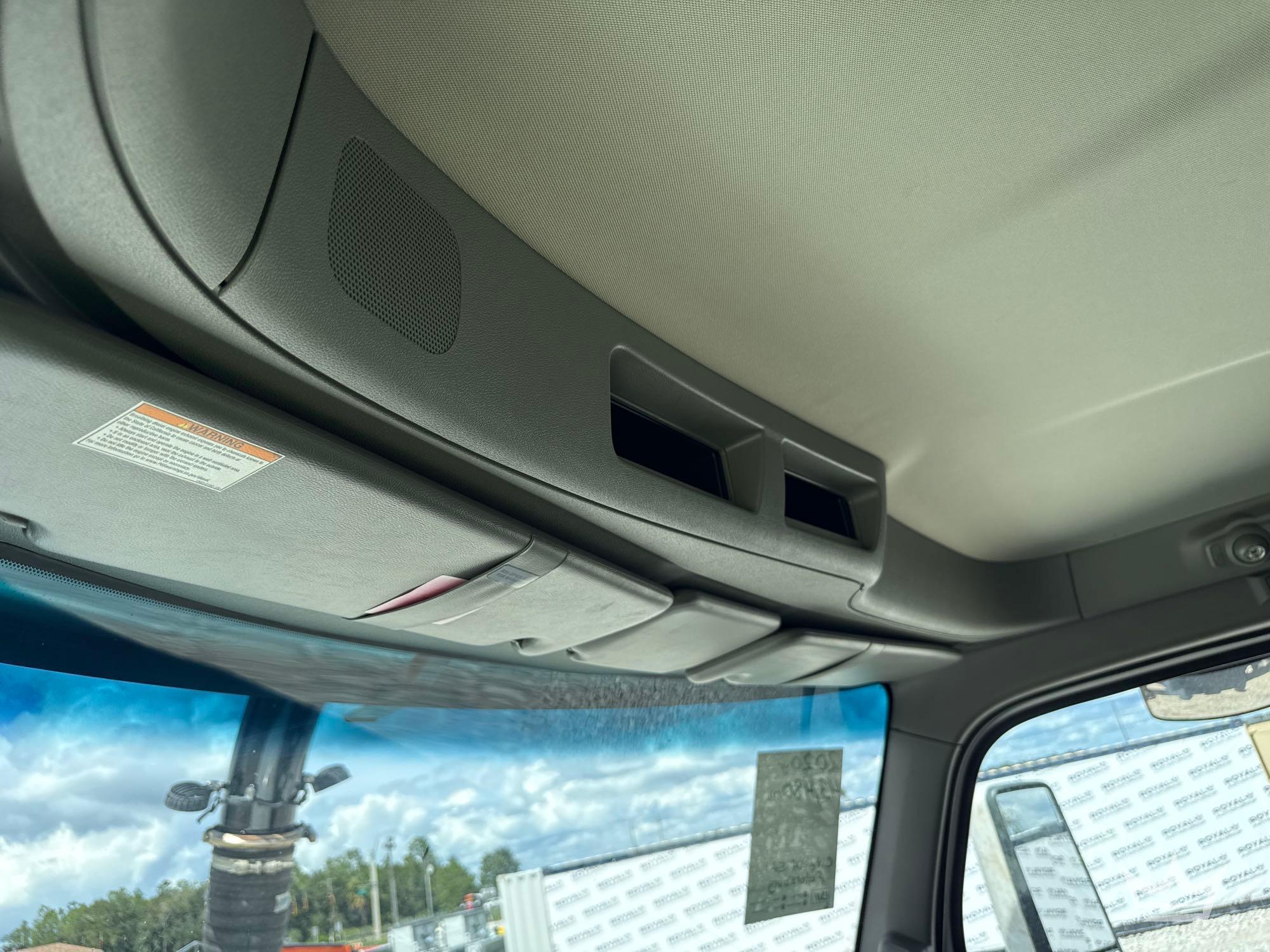2020 Peterbilt 567