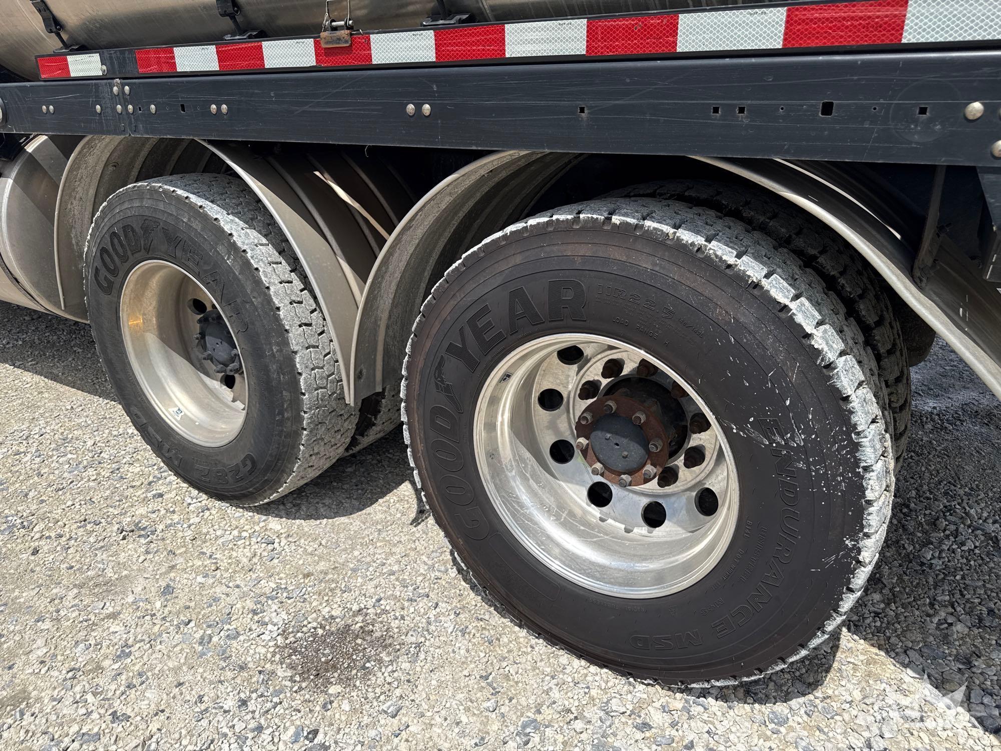 2020 Peterbilt 567