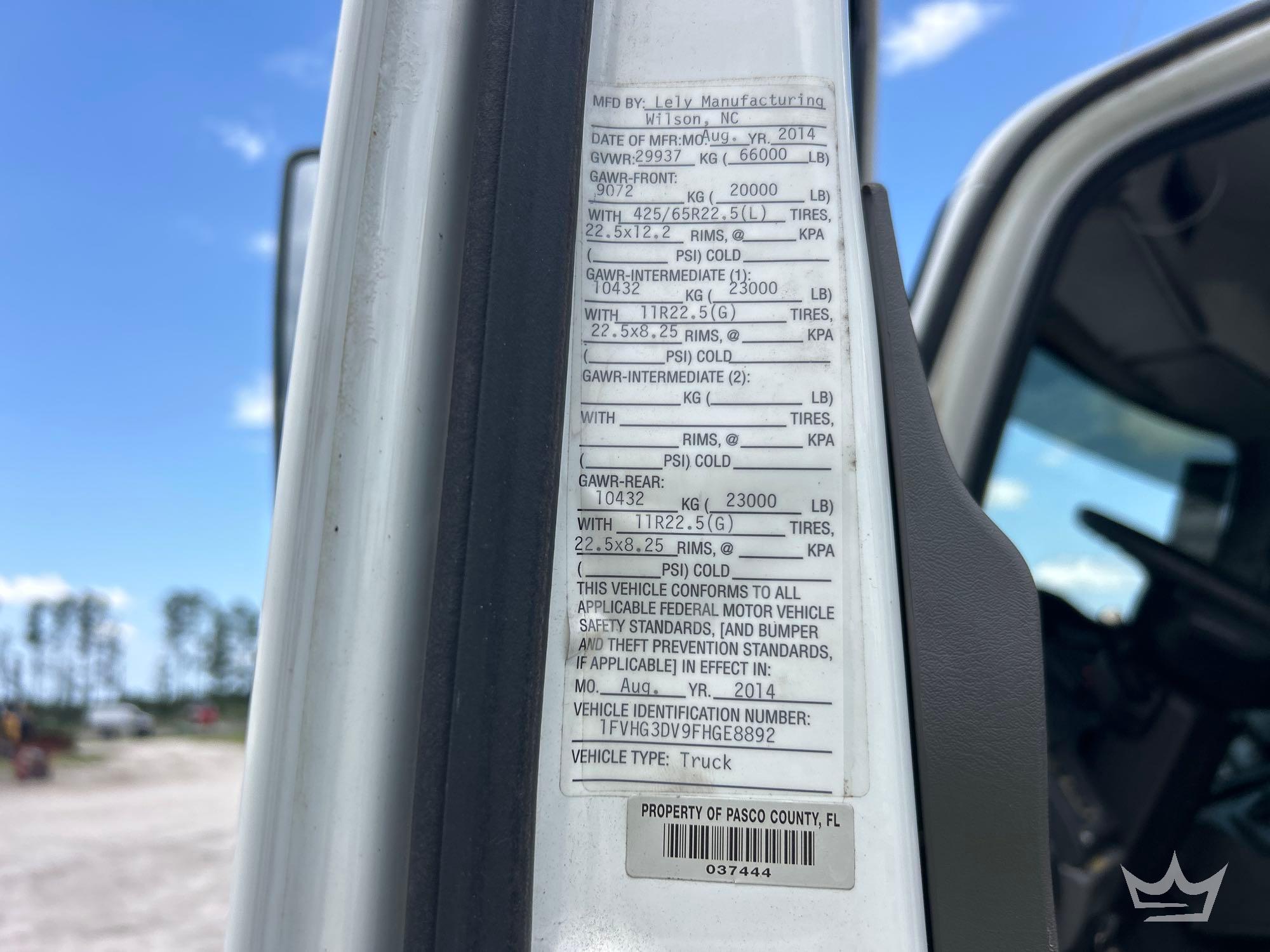 2015 Freightliner 114SD