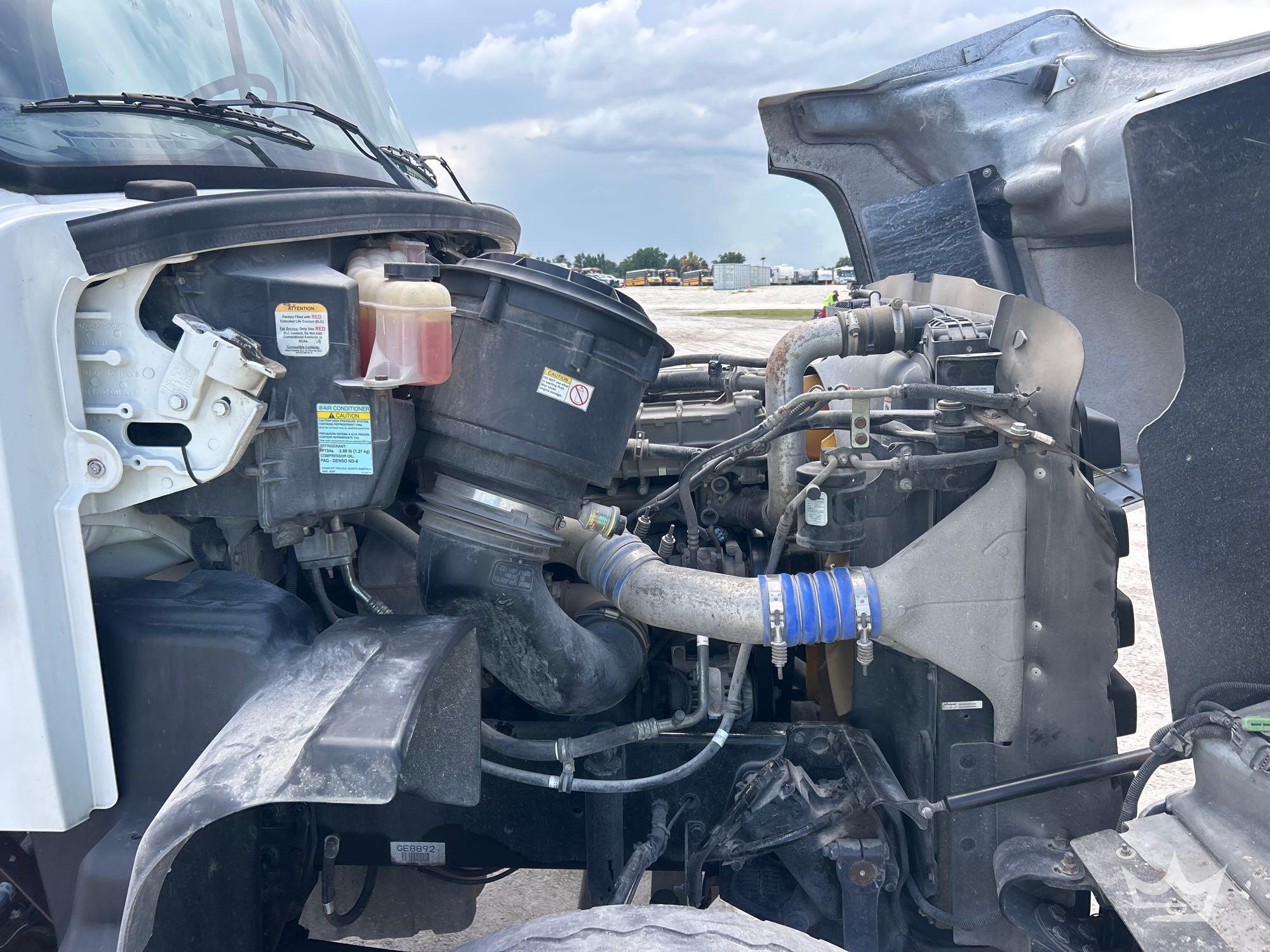 2015 Freightliner 114SD