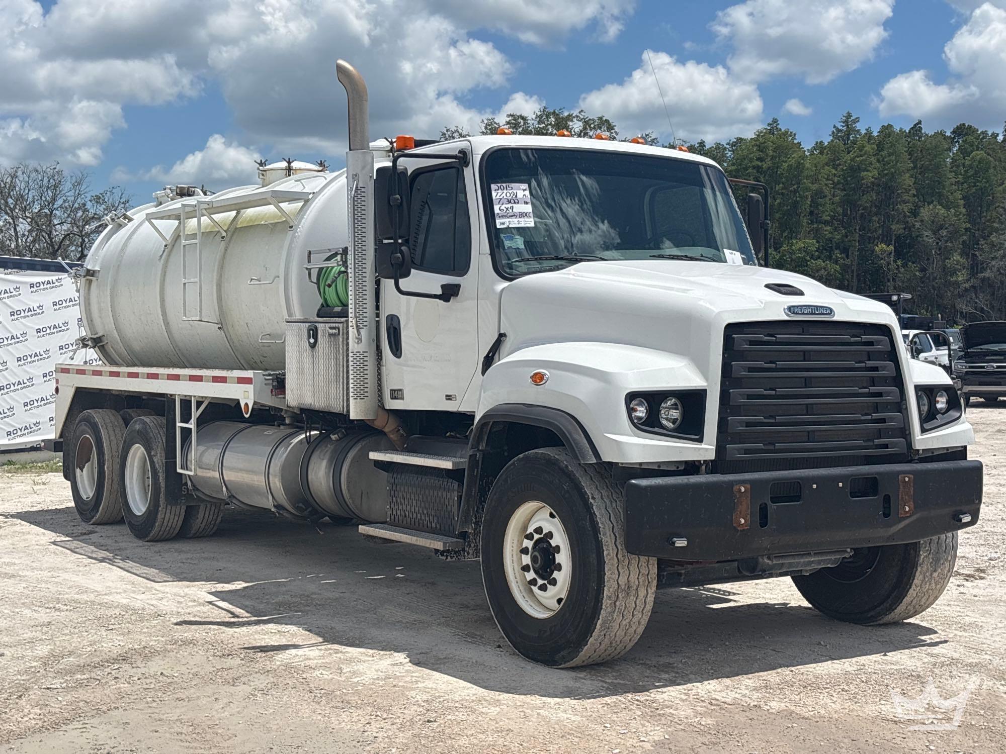 2015 Freightliner 114SD