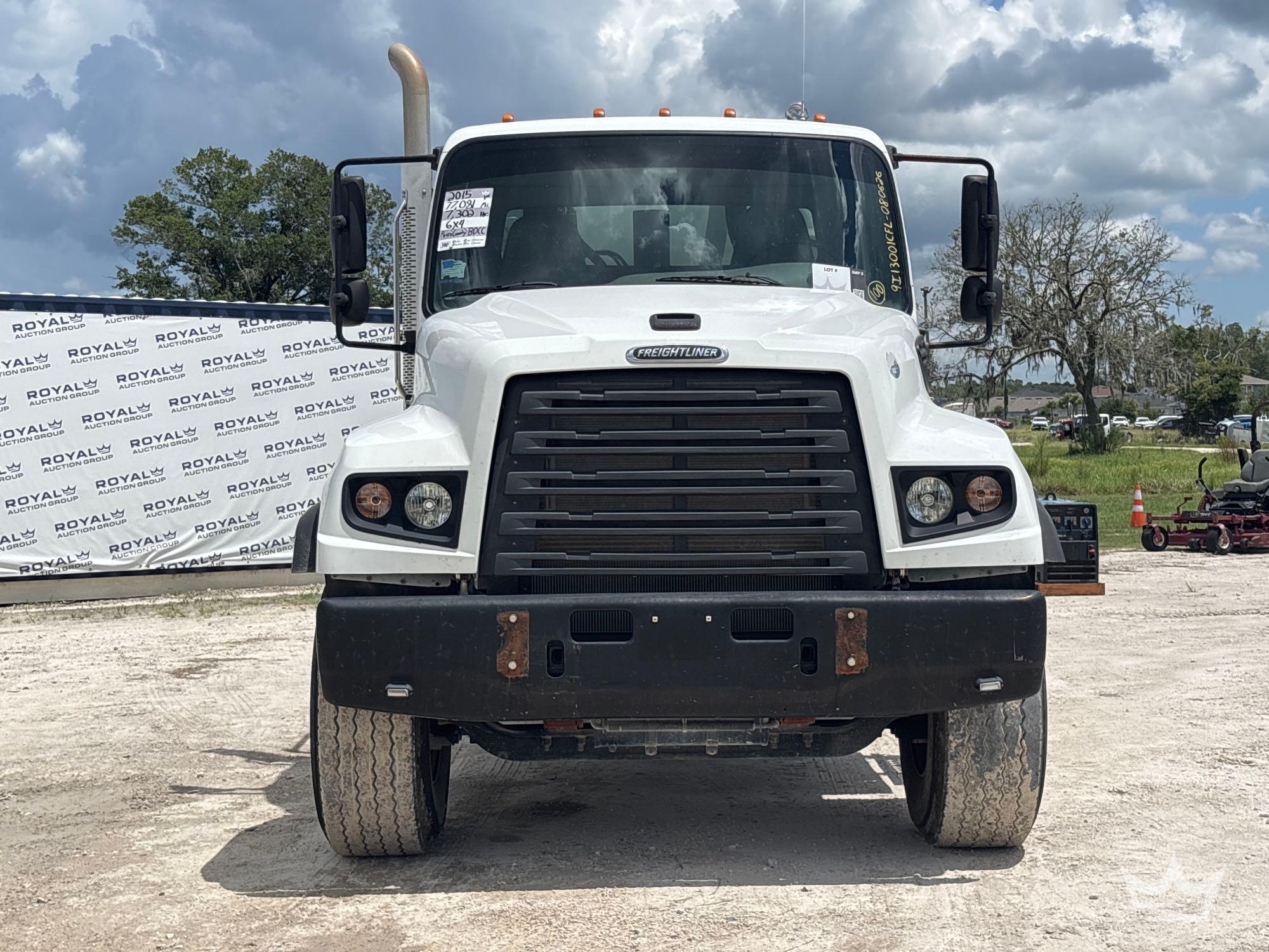 2015 Freightliner 114SD