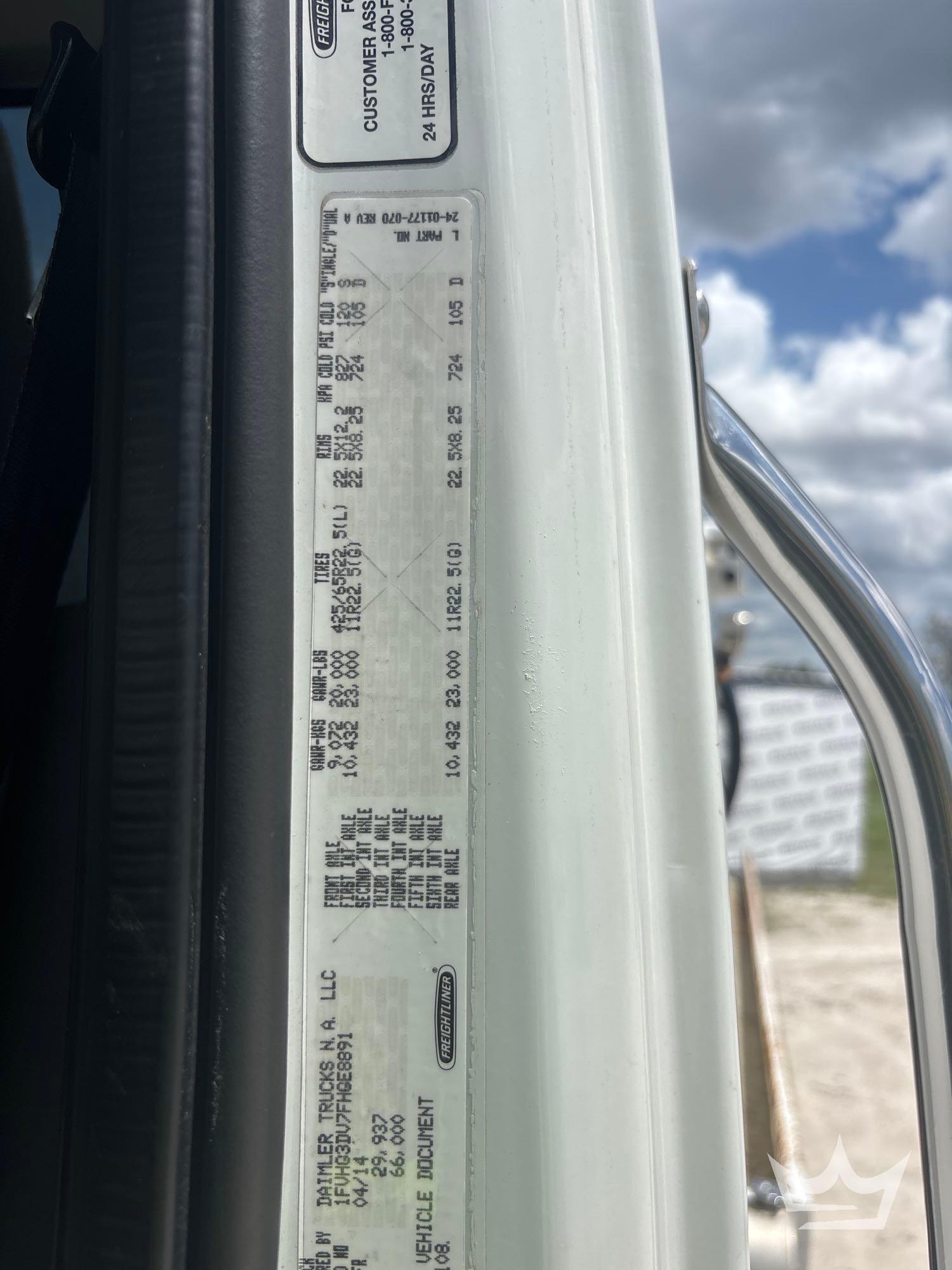 2015 Freightliner 114SD