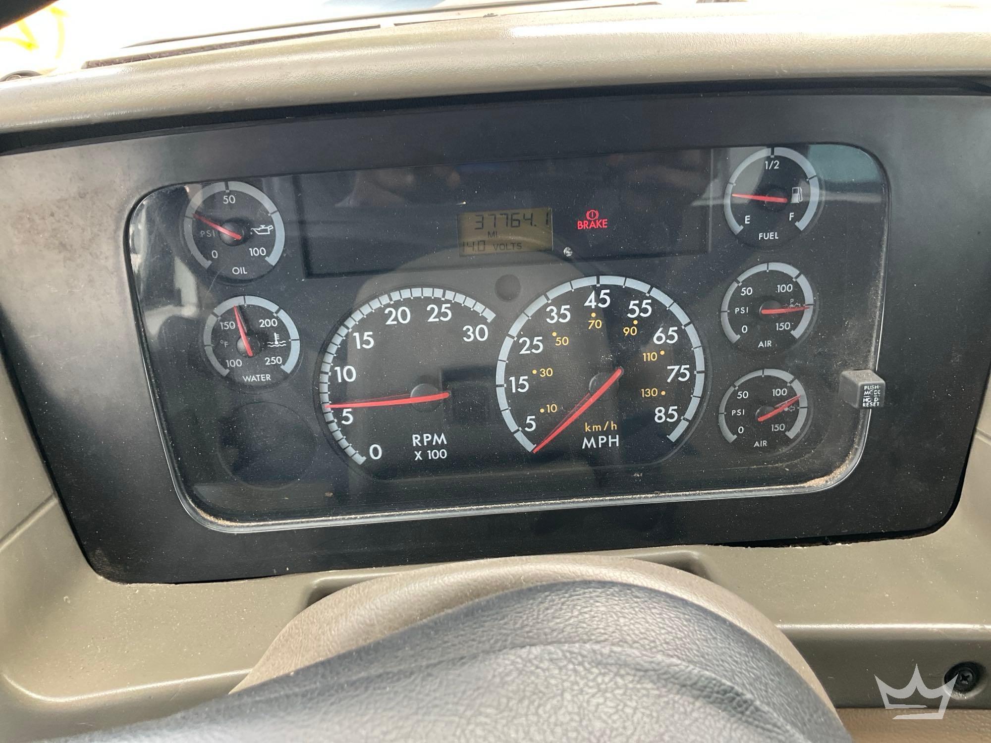 2005 Sterling L7500