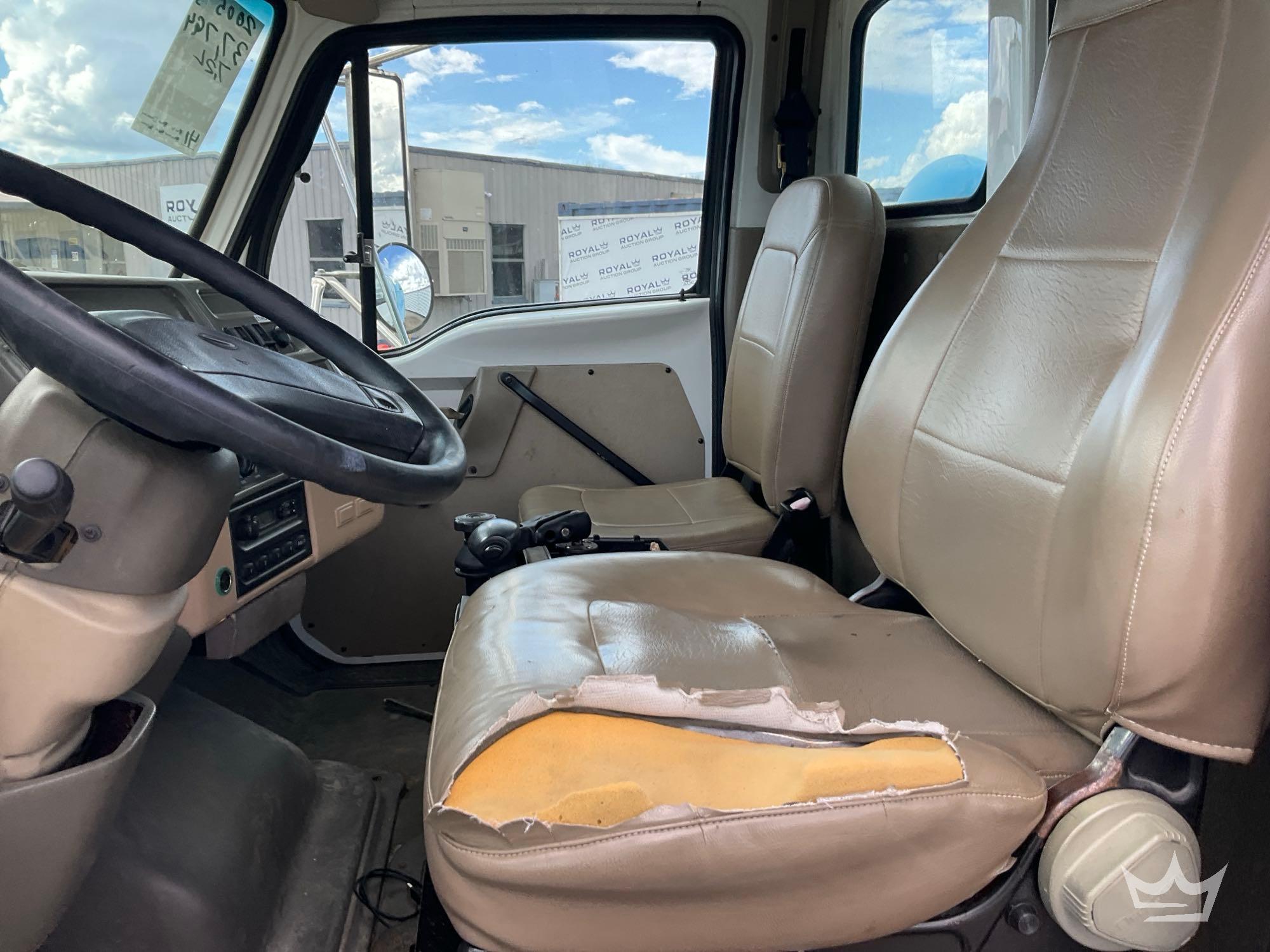 2005 Sterling L7500