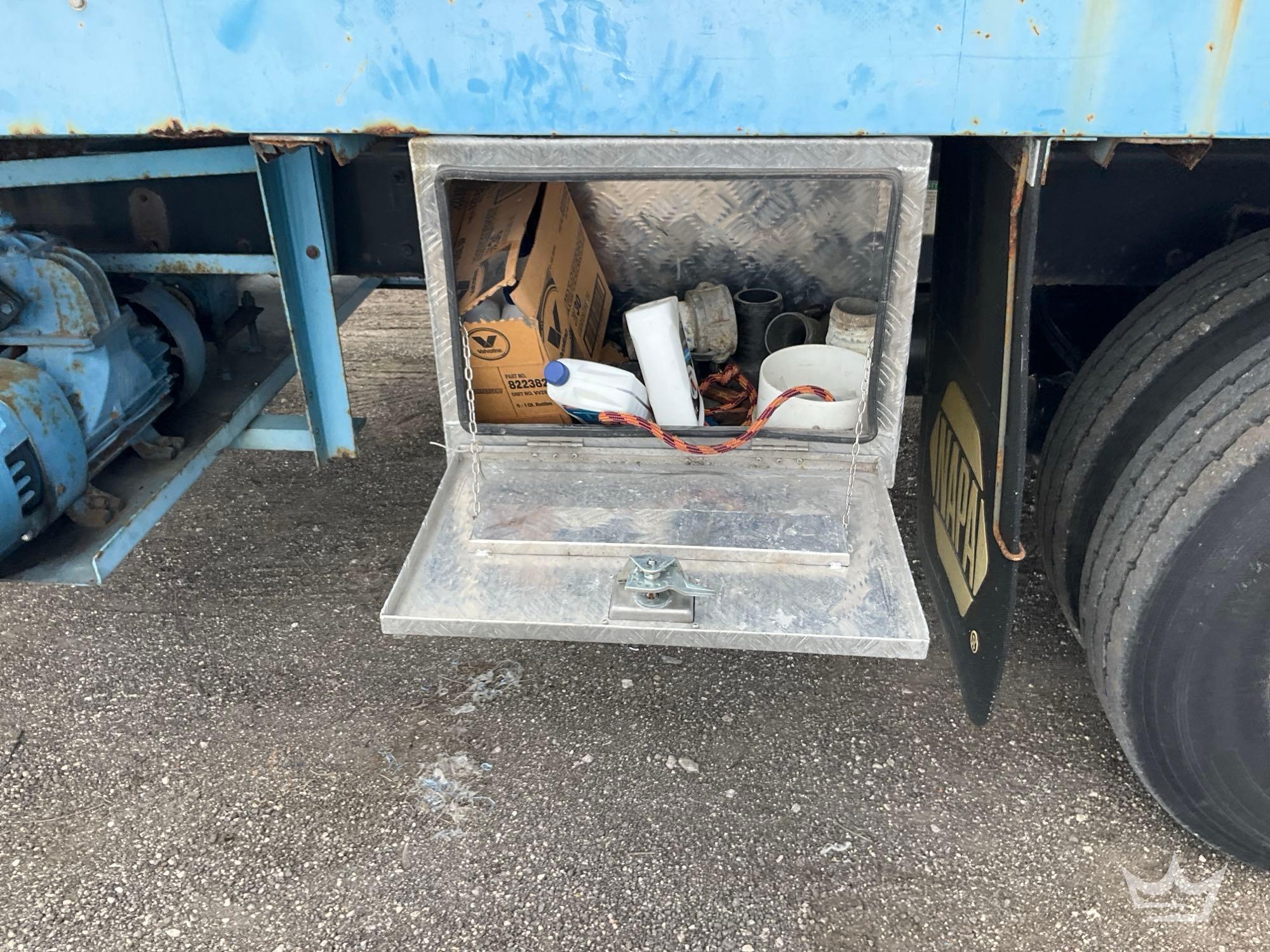 2005 Sterling L7500