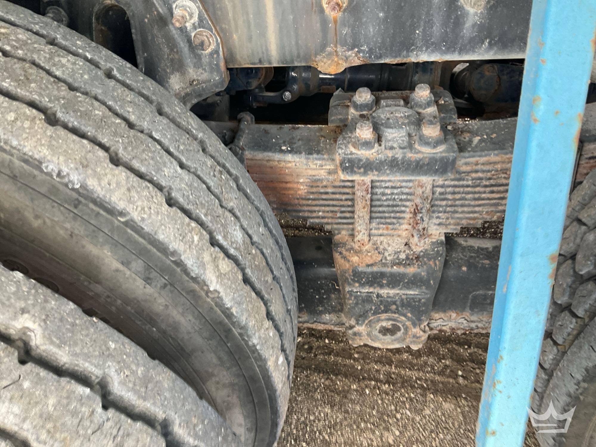 2005 Sterling L7500