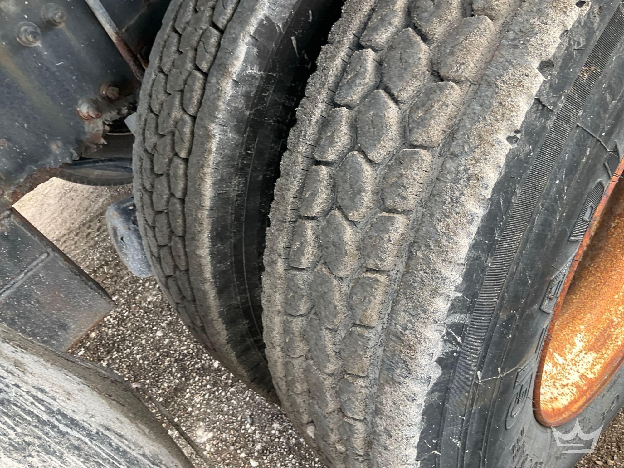2005 Sterling L7500