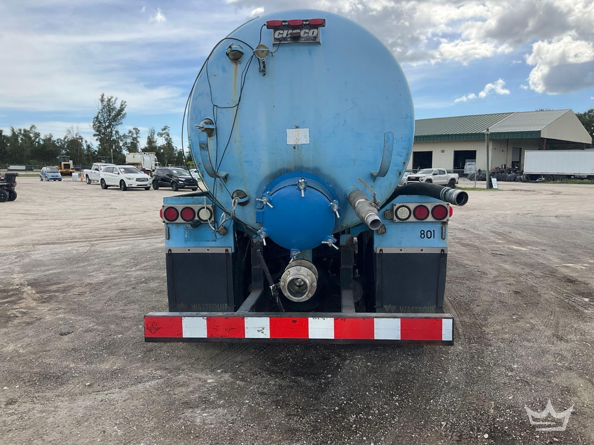 2005 Sterling L7500