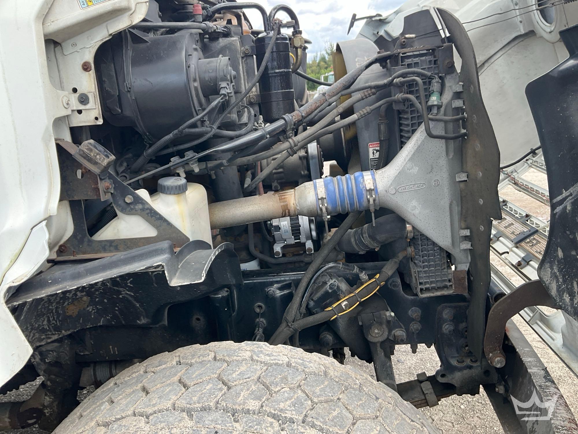 2005 Sterling L7500