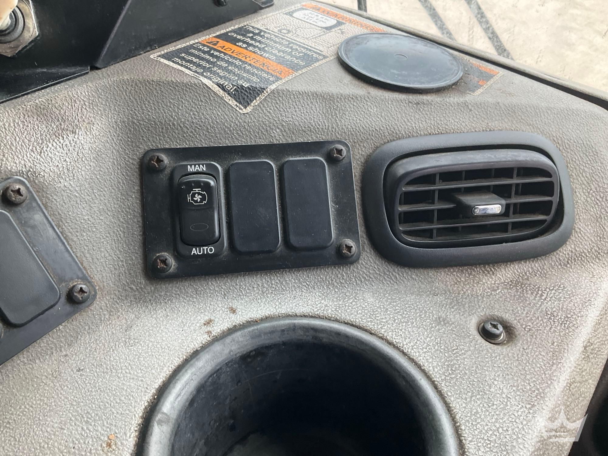 2019 Peterbilt 520