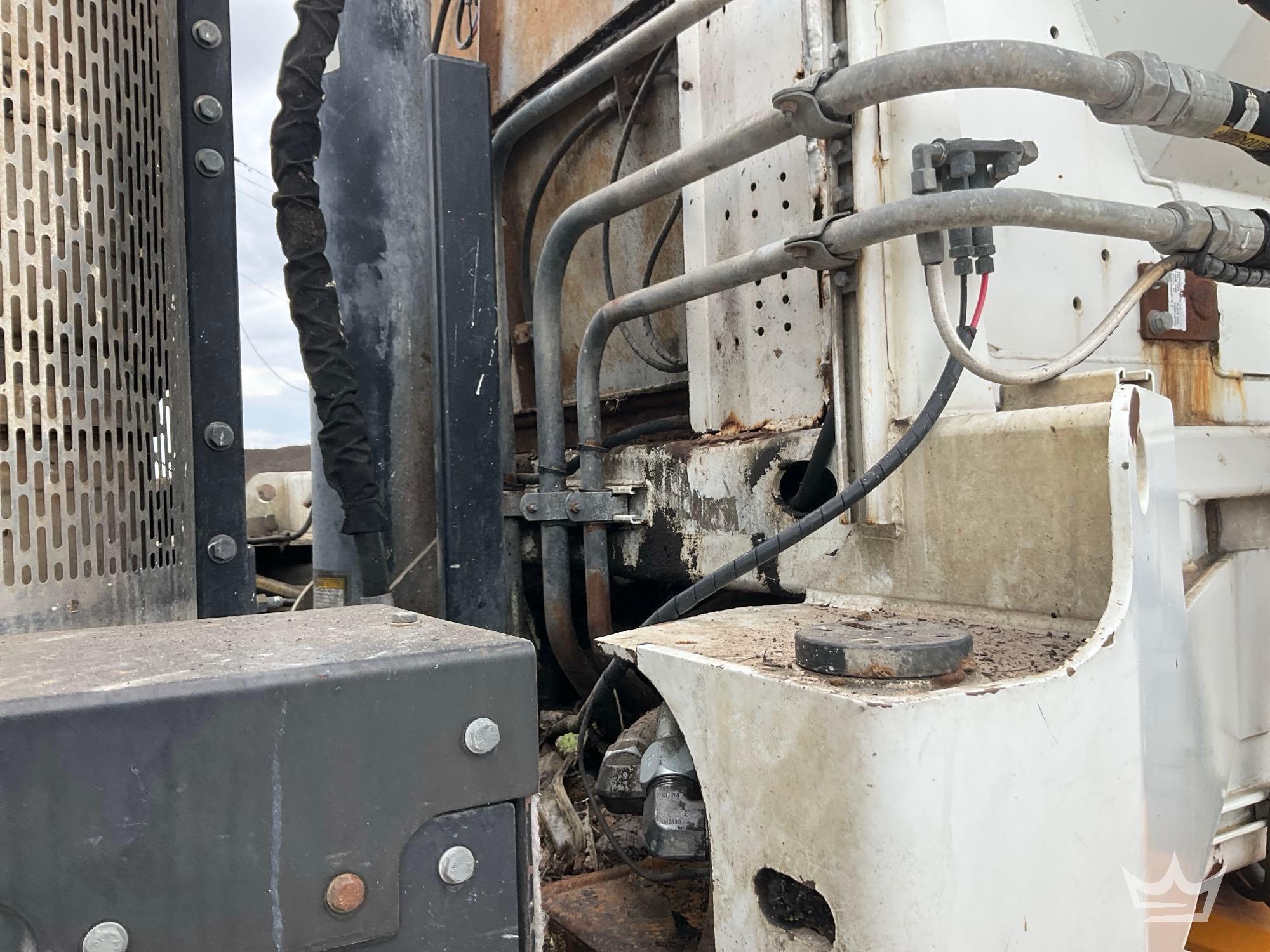 2019 Peterbilt 520