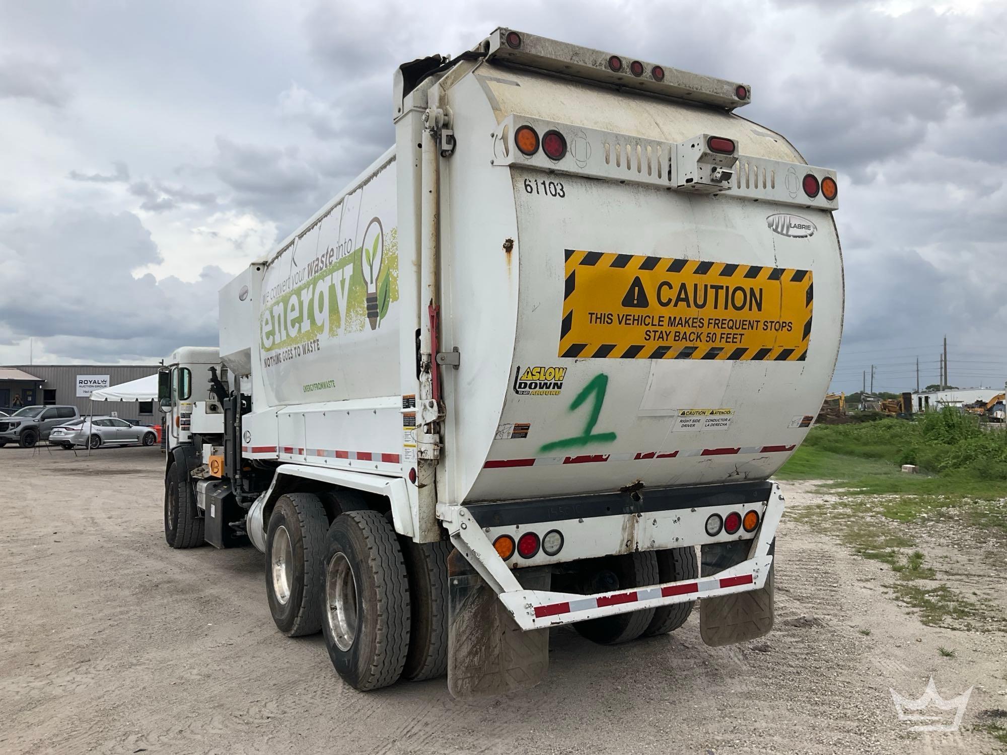 2019 Peterbilt 520