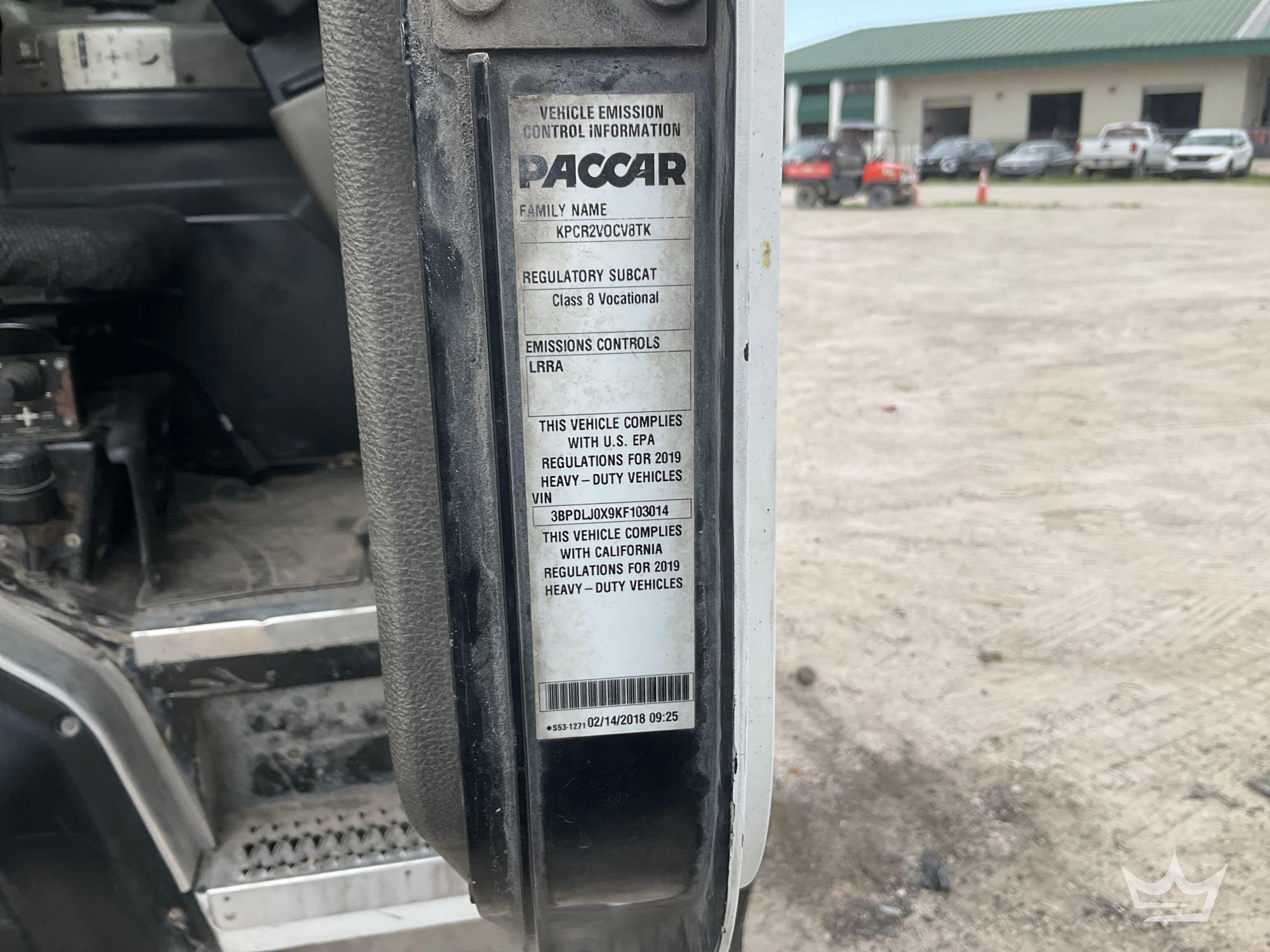 2019 Peterbilt 520