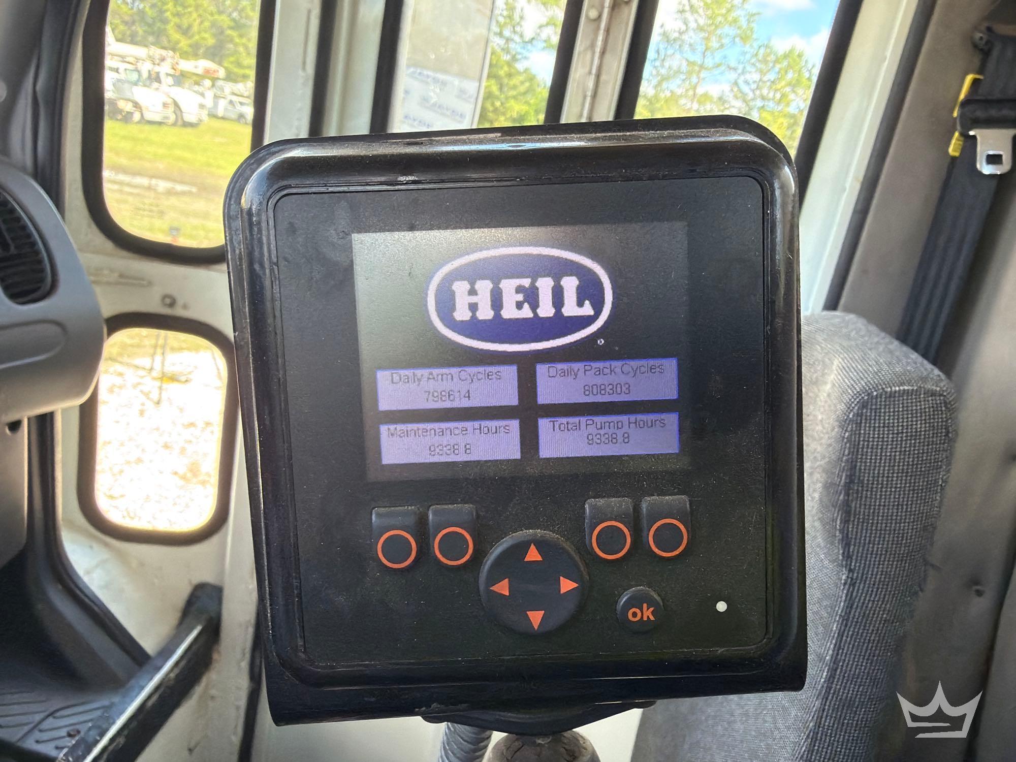 2017 Freightliner M2 106