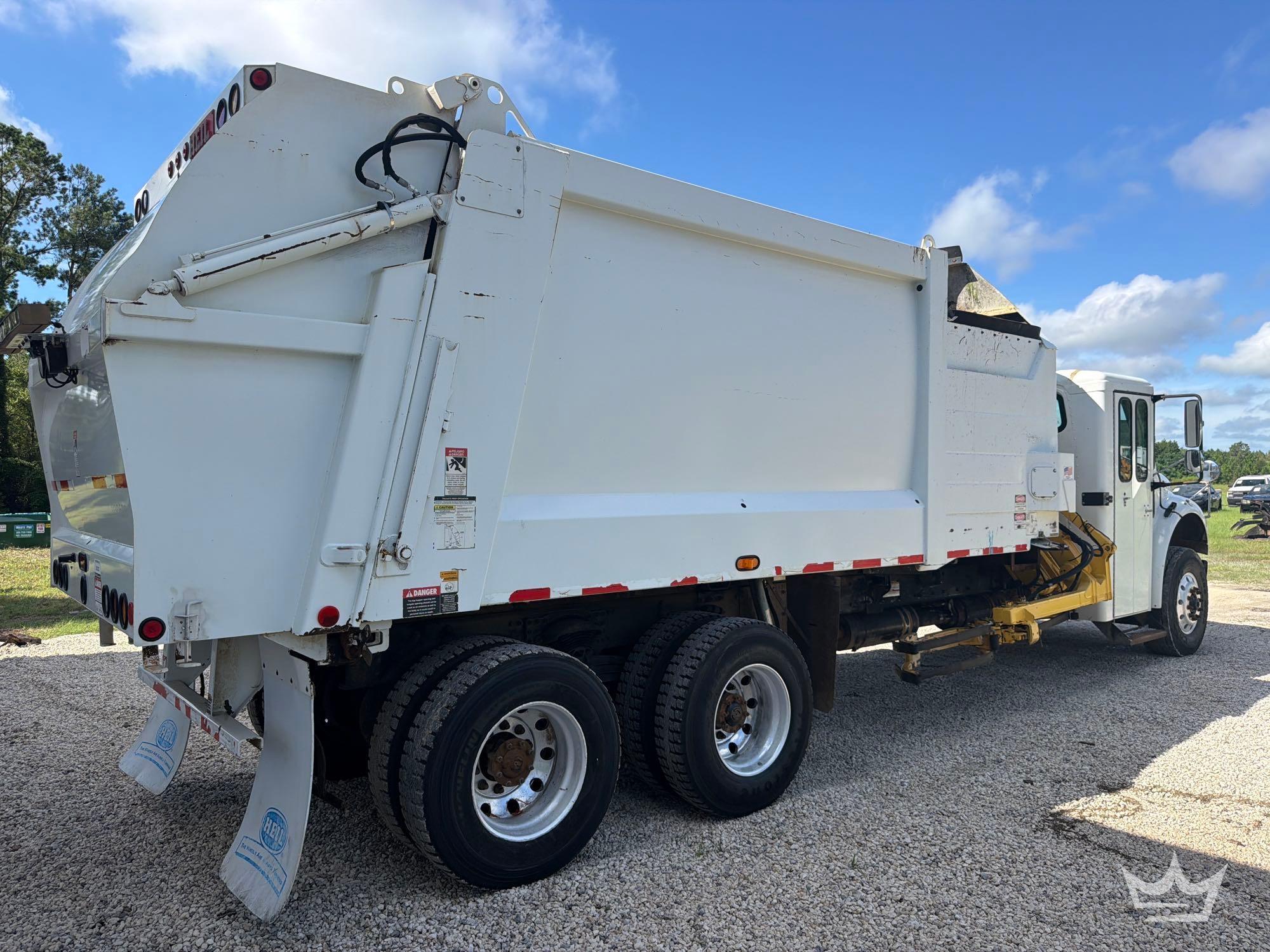 2017 Freightliner M2 106