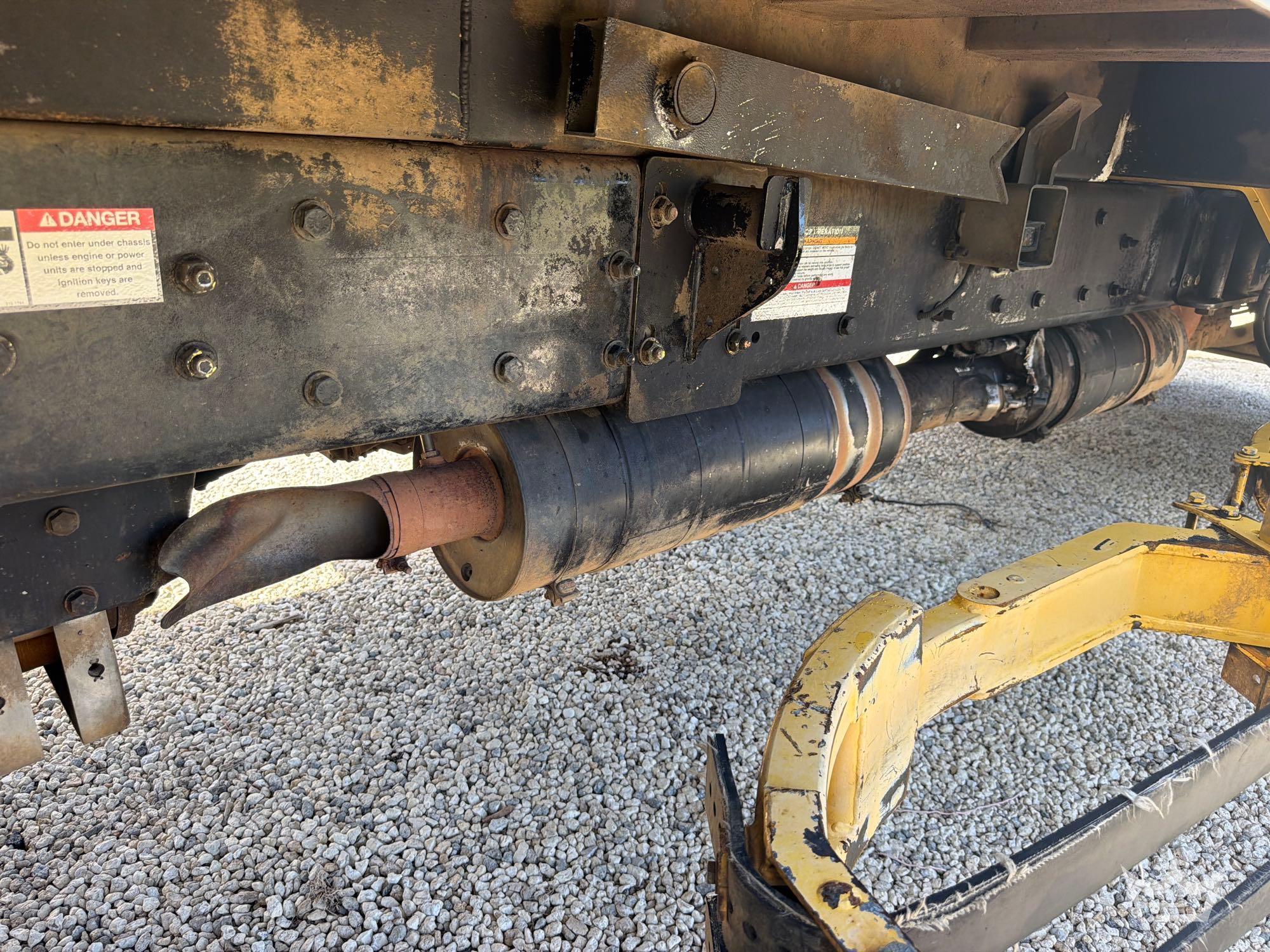 2017 Freightliner M2 106