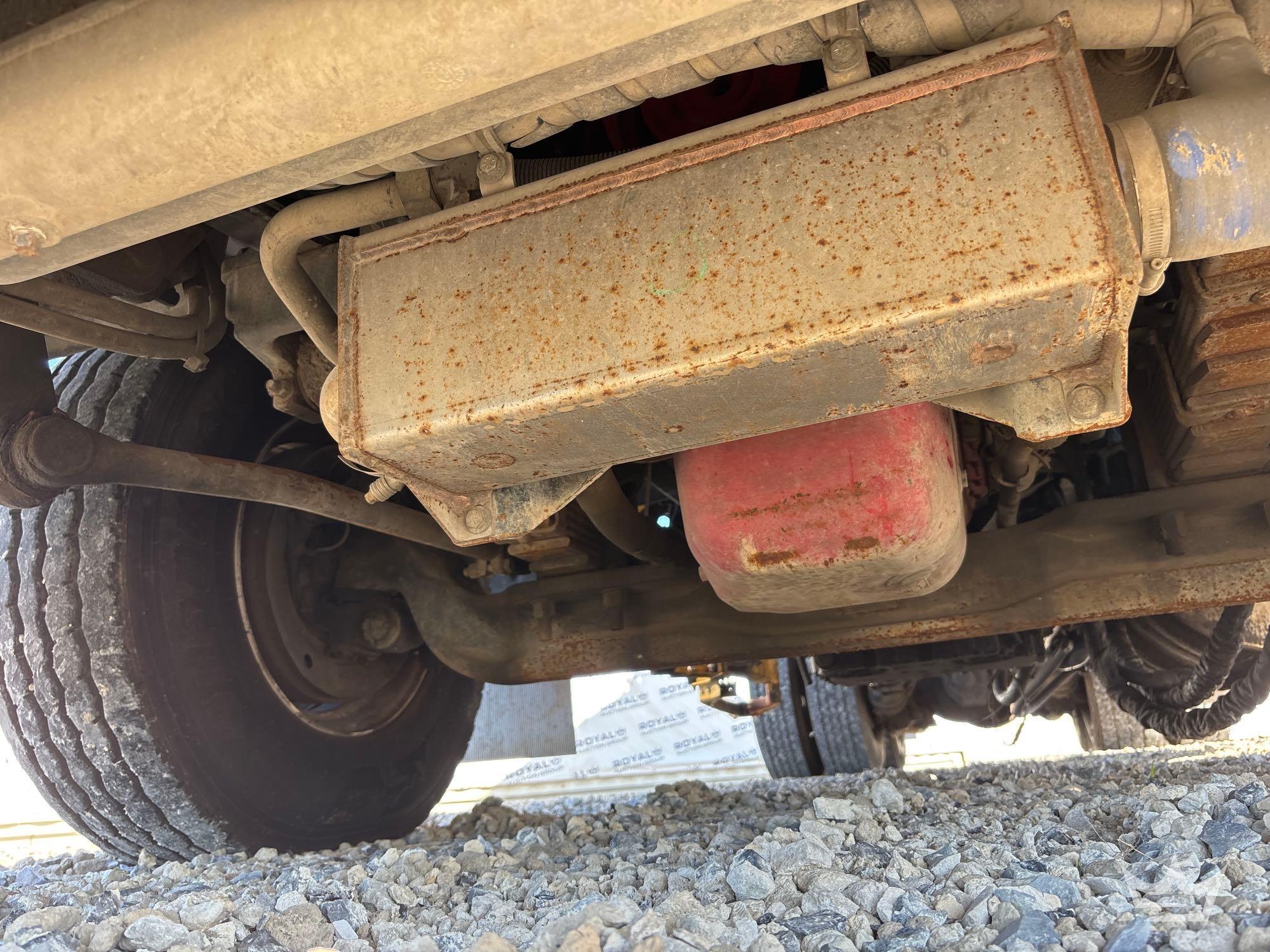 2016 Autocar EXPEDITOR