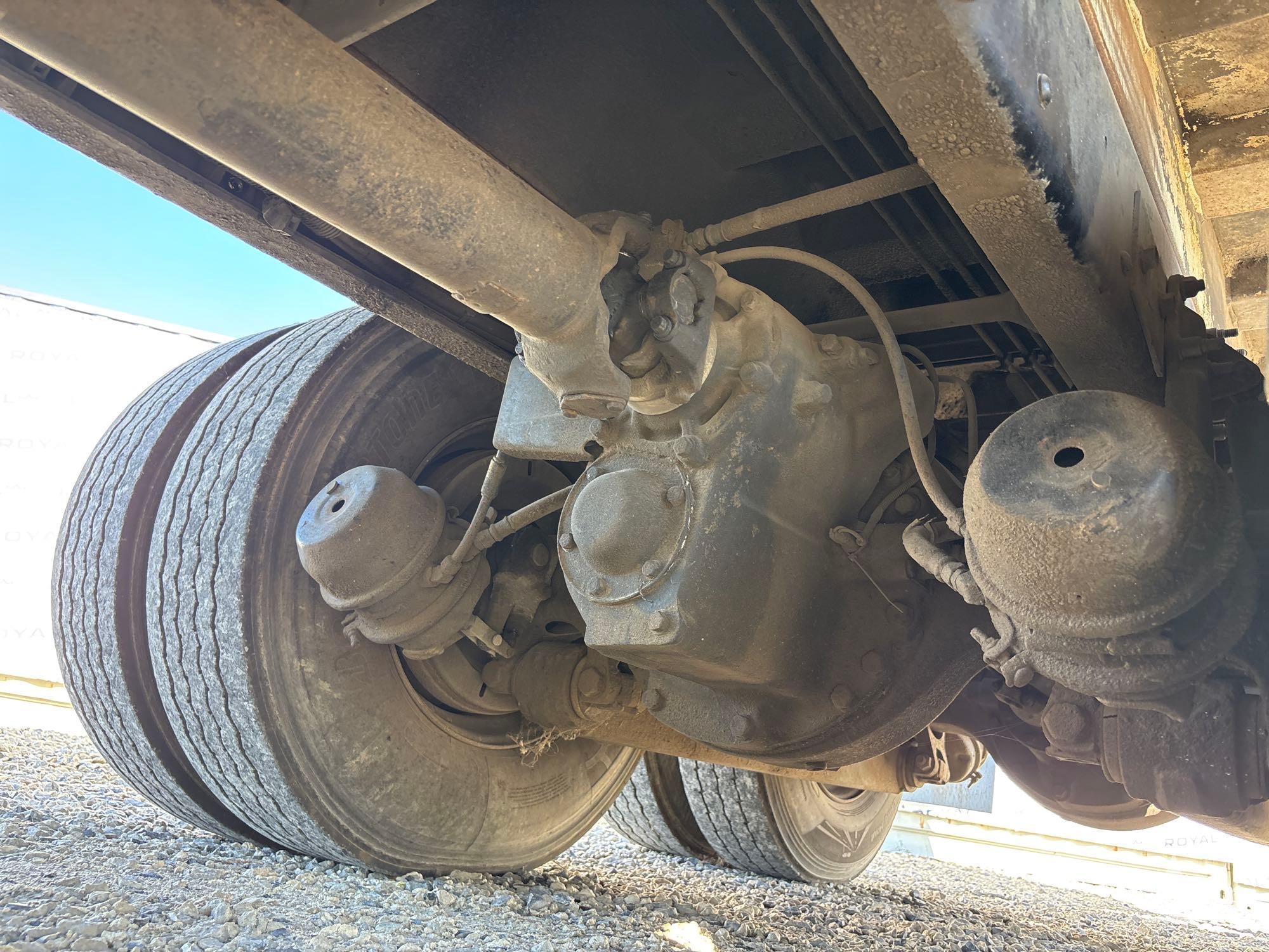 2016 Autocar EXPEDITOR