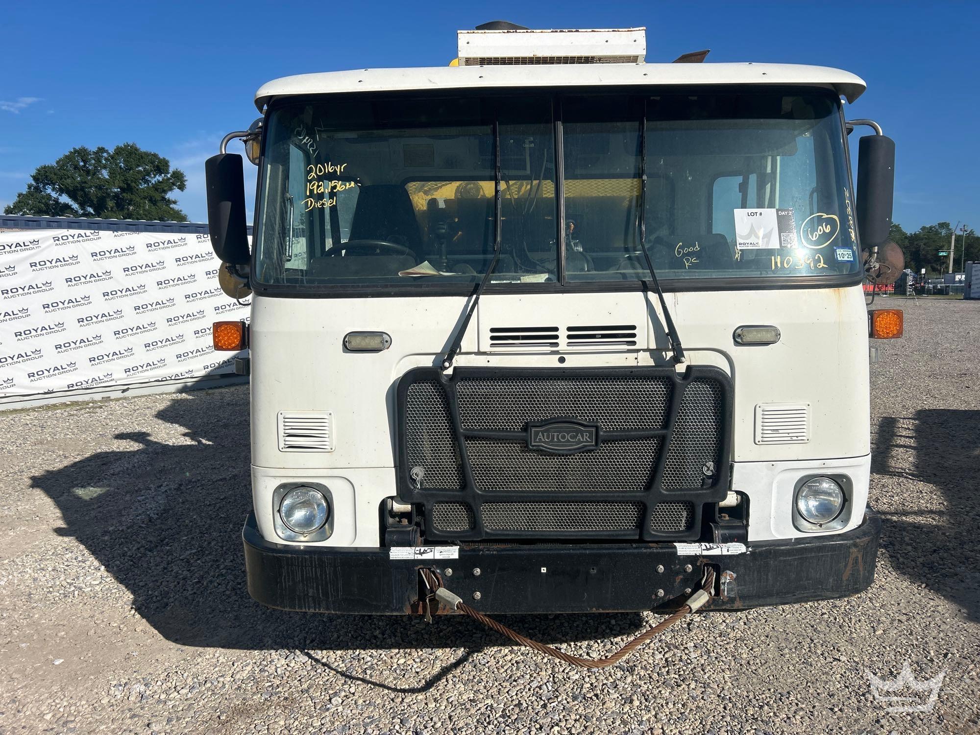 2016 Autocar EXPEDITOR