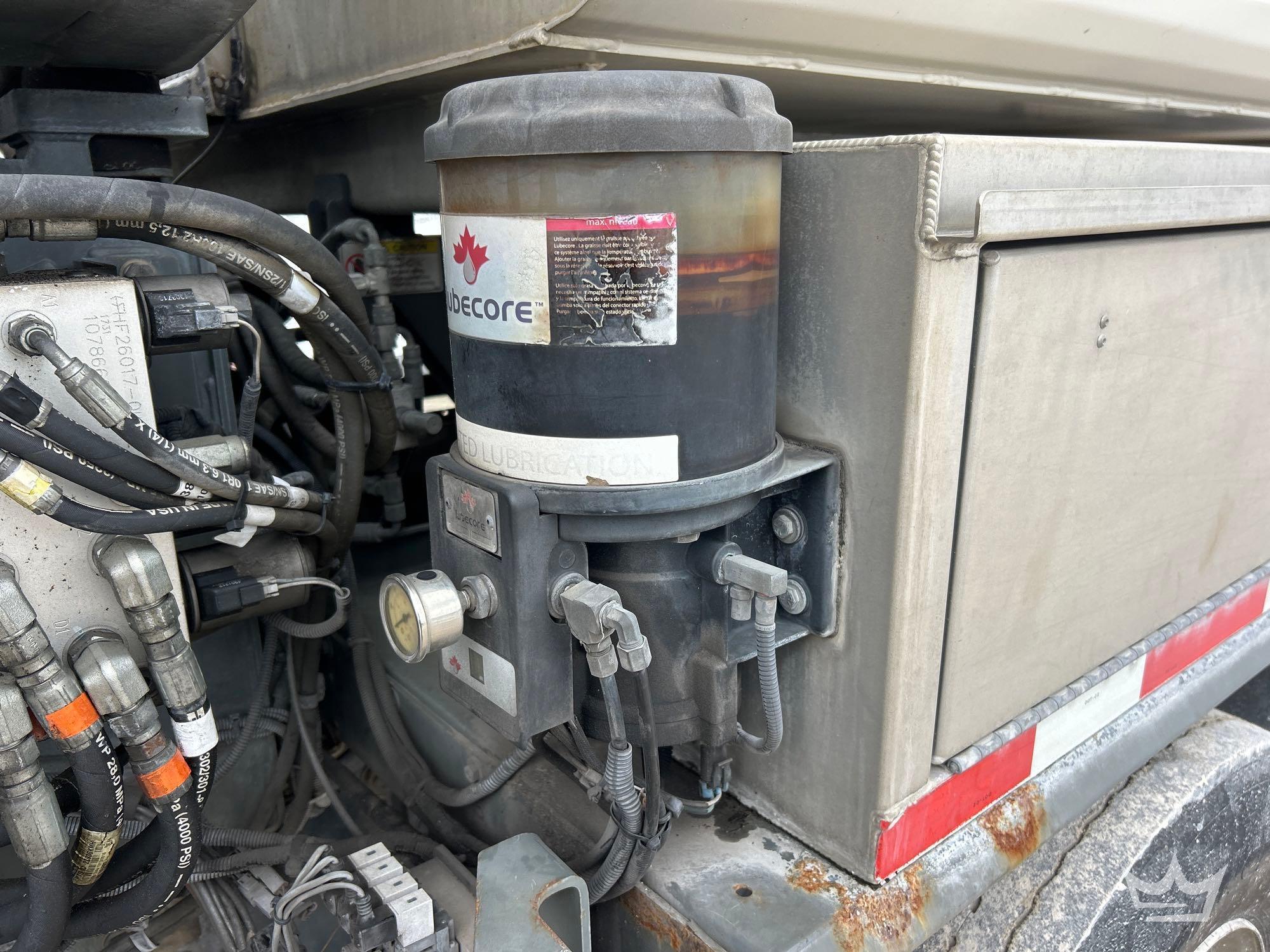 2019 Freightliner M2 106 SPORTCH