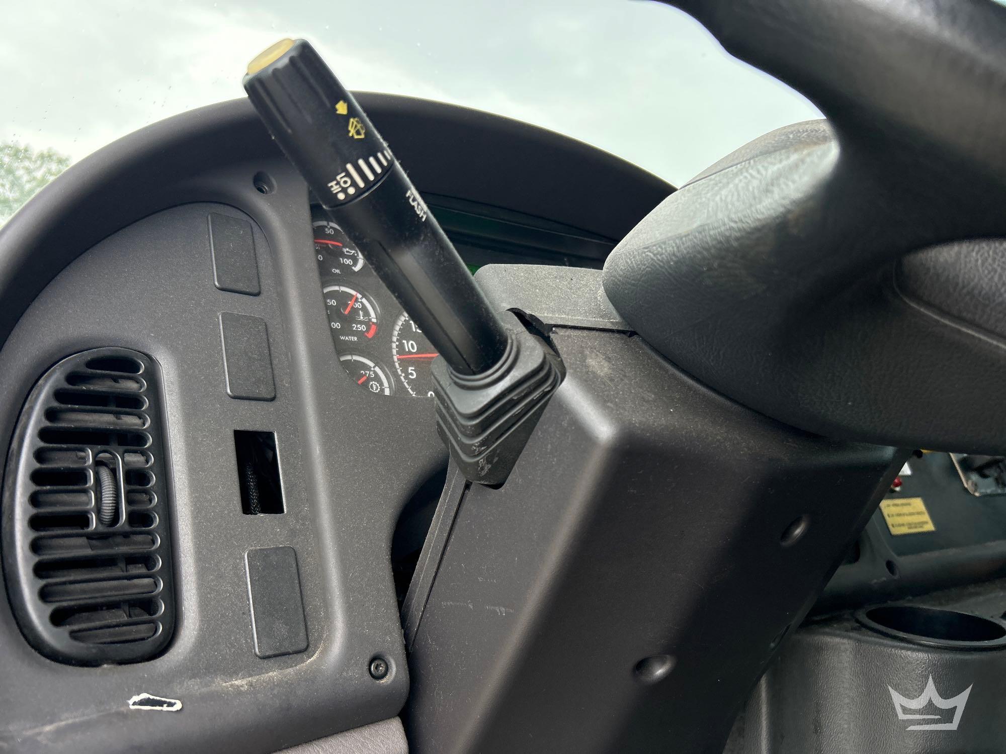 2019 Freightliner M2 106 SPORTCH