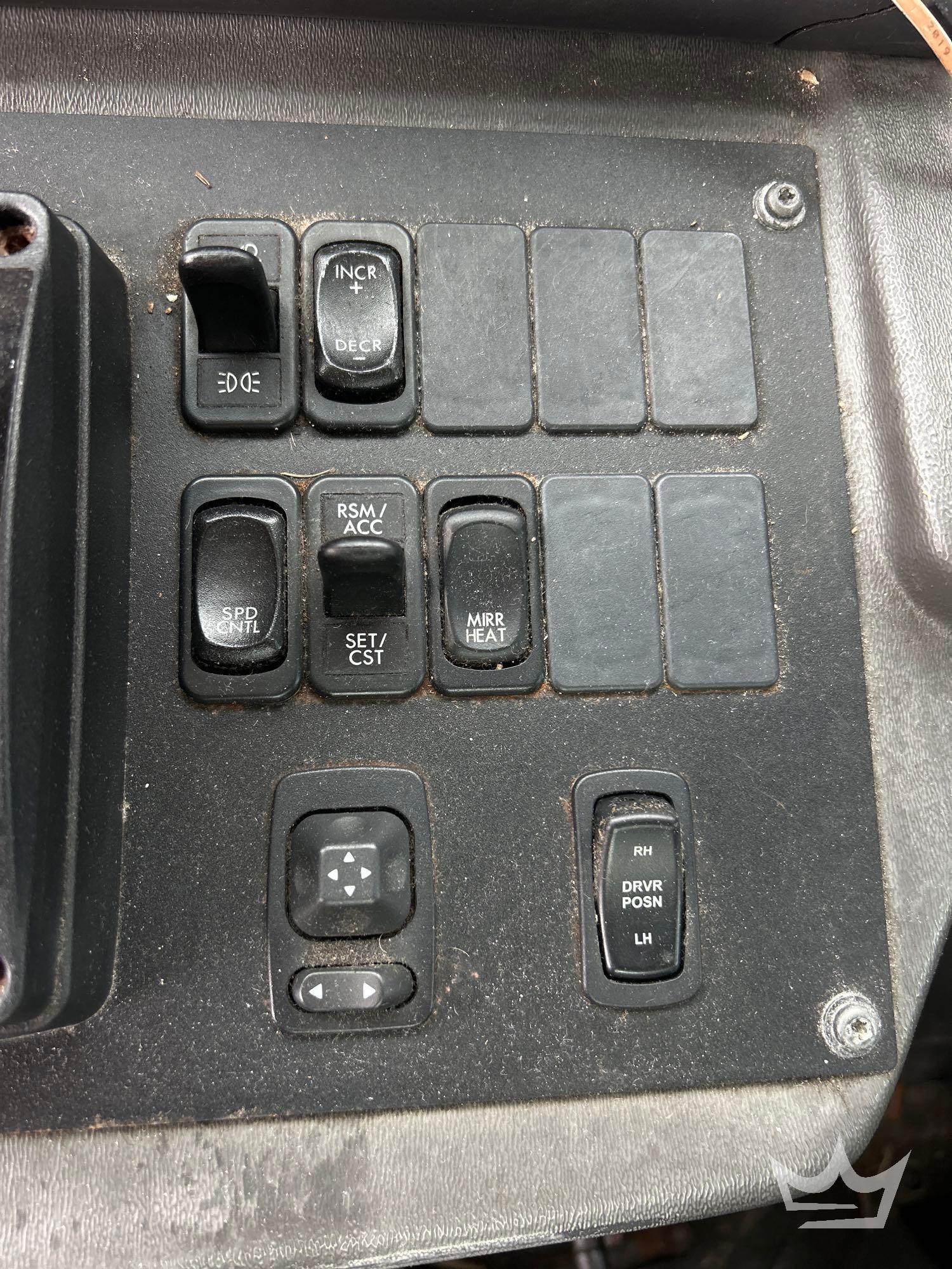 2019 Freightliner M2 106 SPORTCH