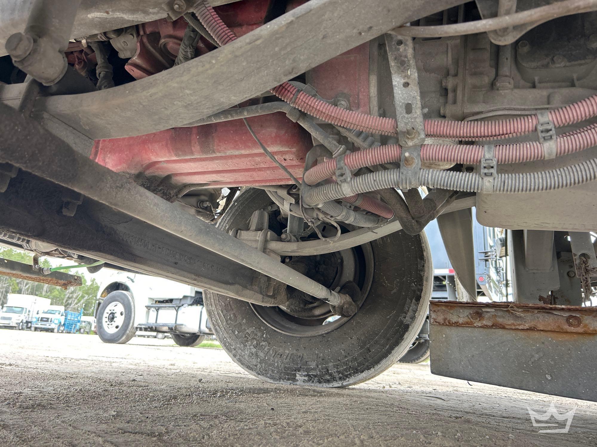 2019 Freightliner M2 106 SPORTCH