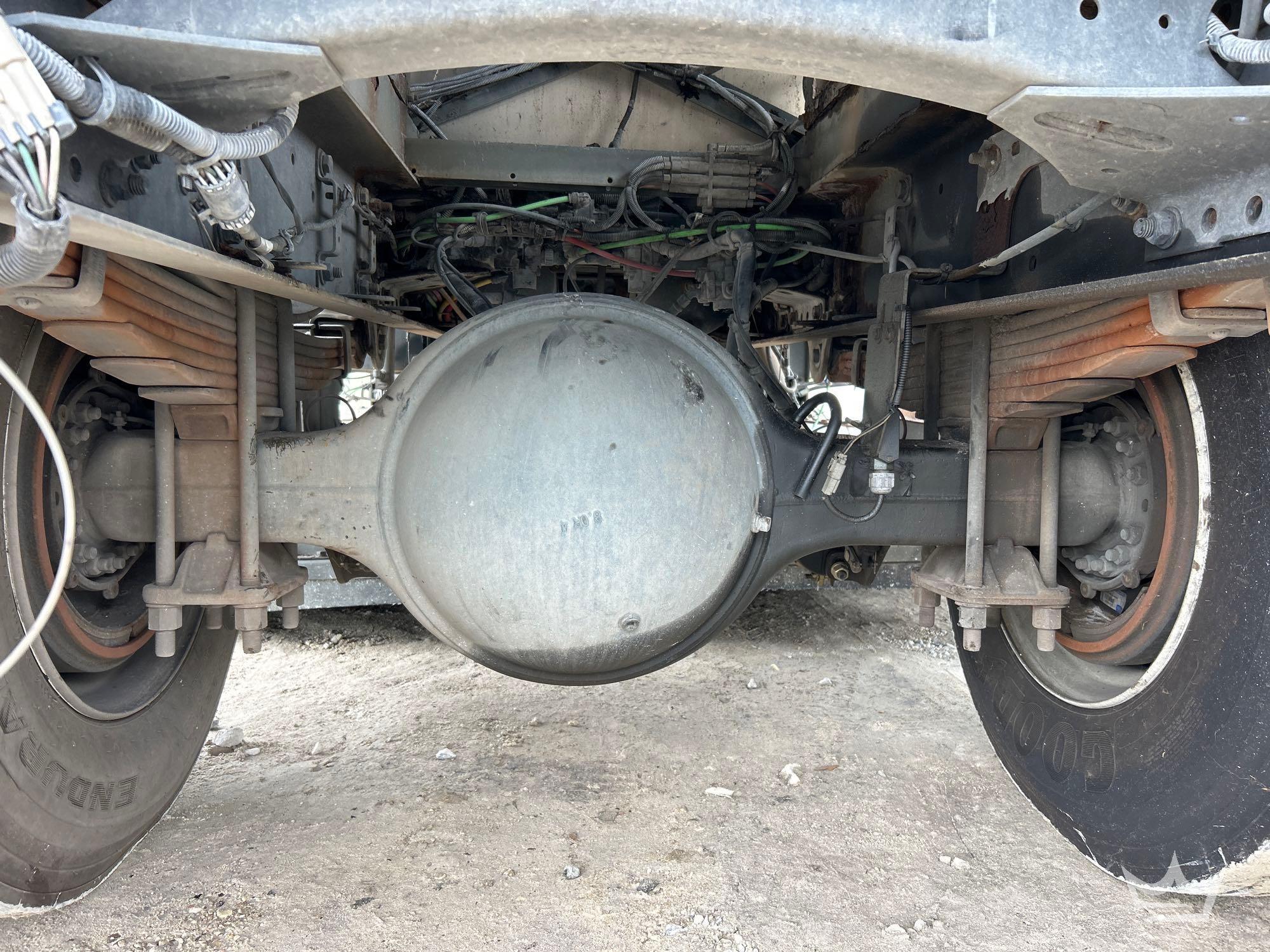 2019 Freightliner M2 106 SPORTCH
