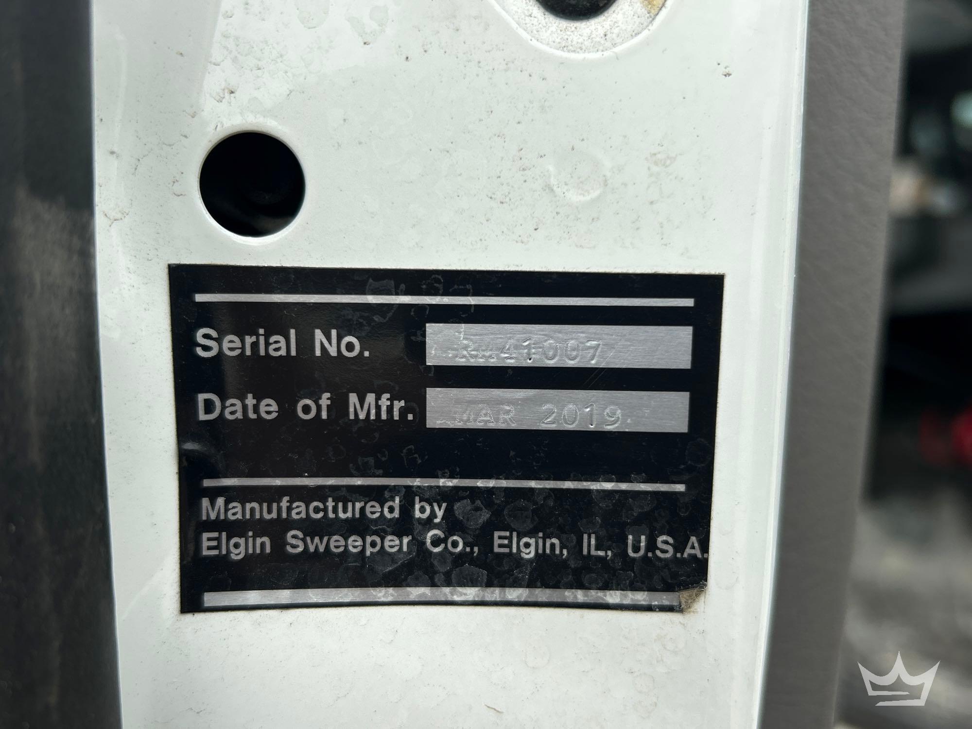 2019 Freightliner M2 106 SPORTCH