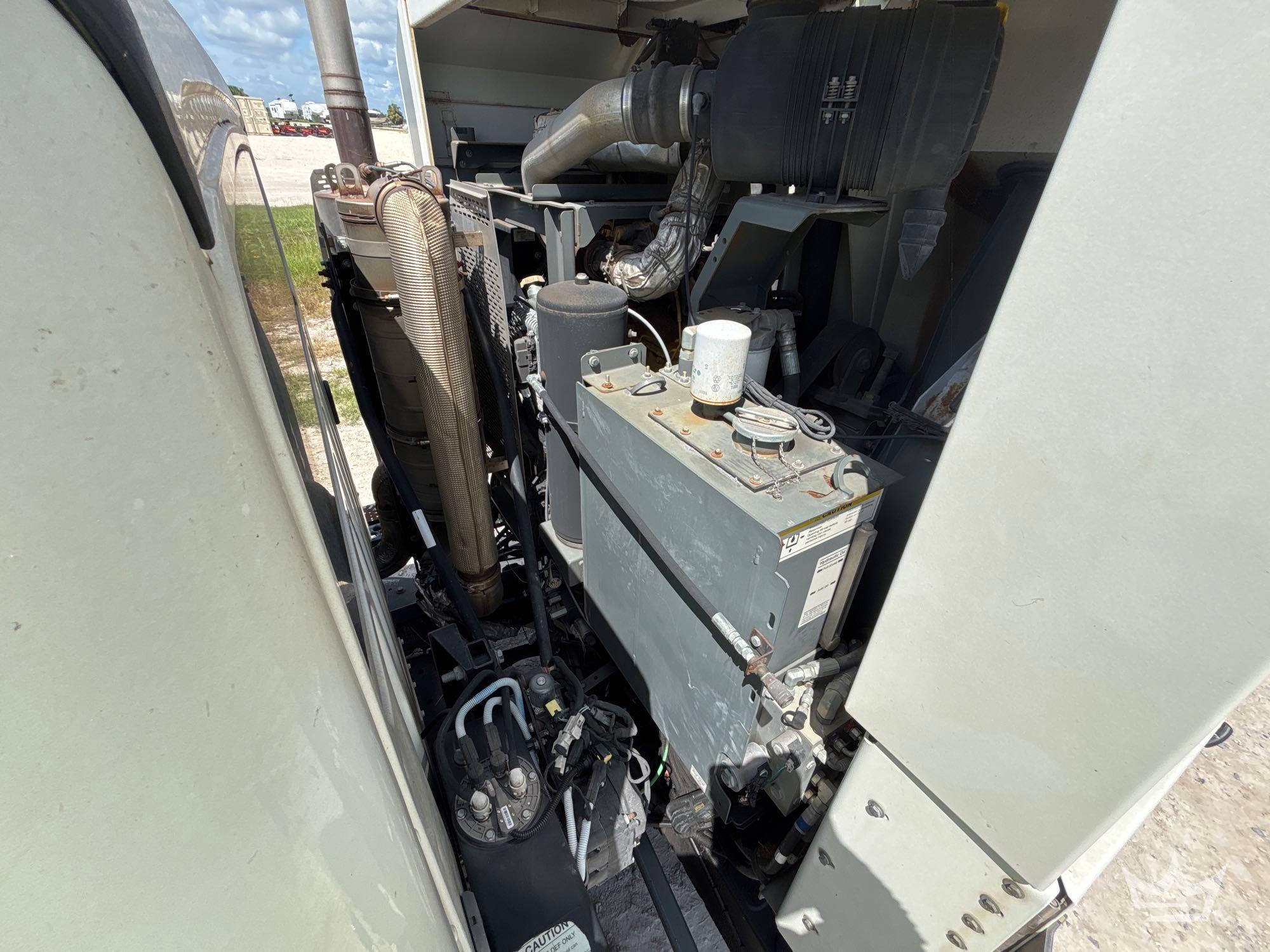 2017 Freightliner M2 106