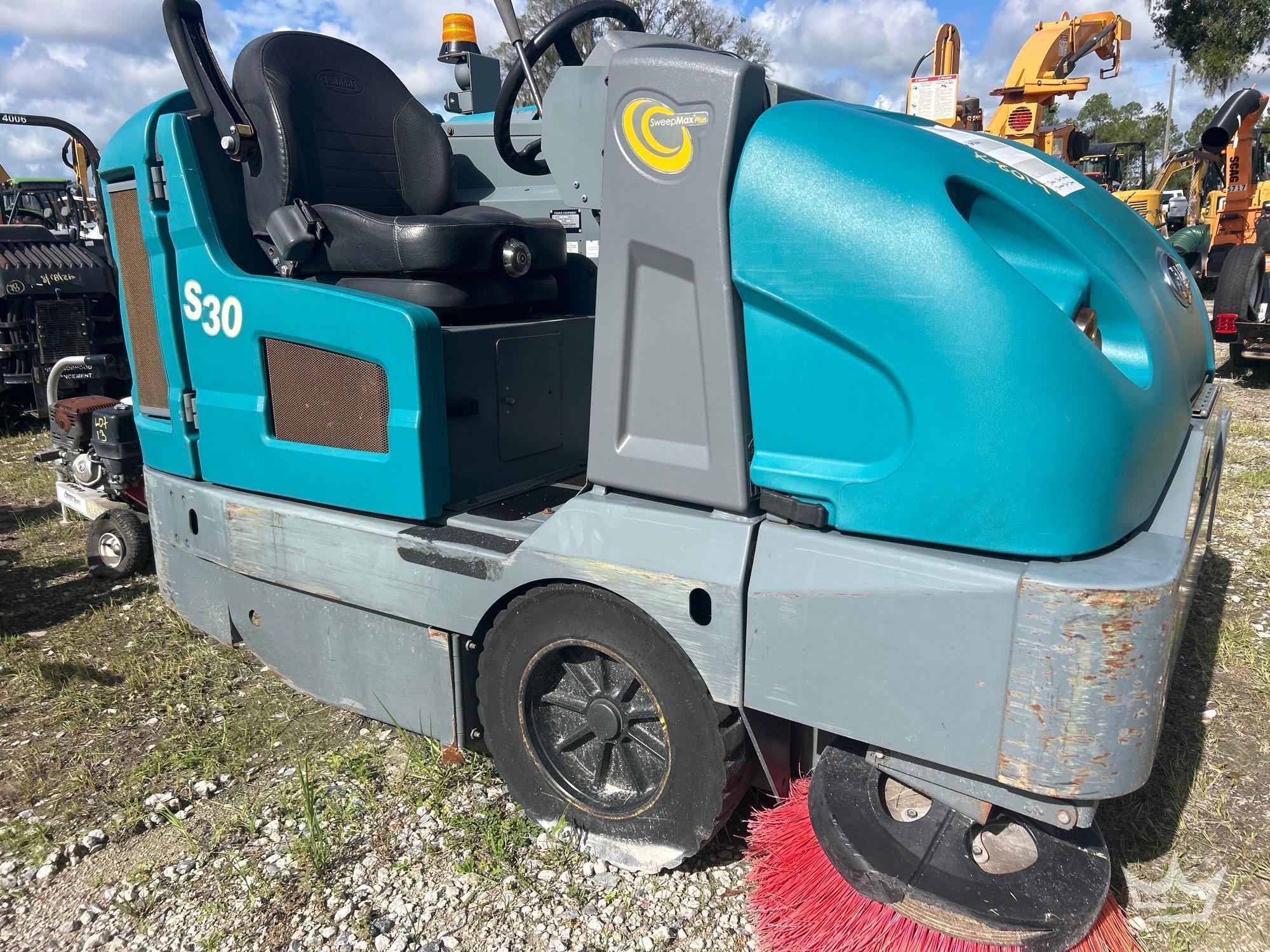 2014 Tennant  S30
