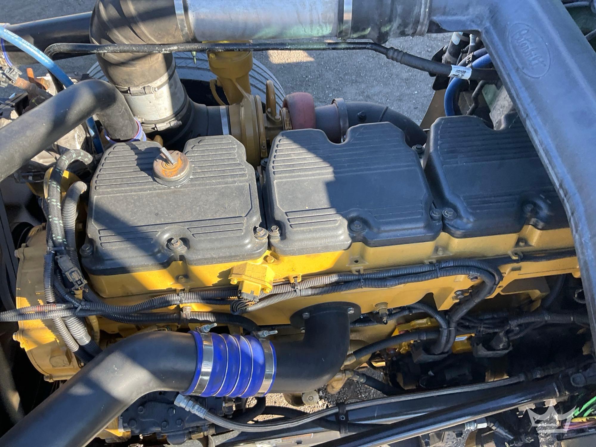 2017 Peterbilt 389