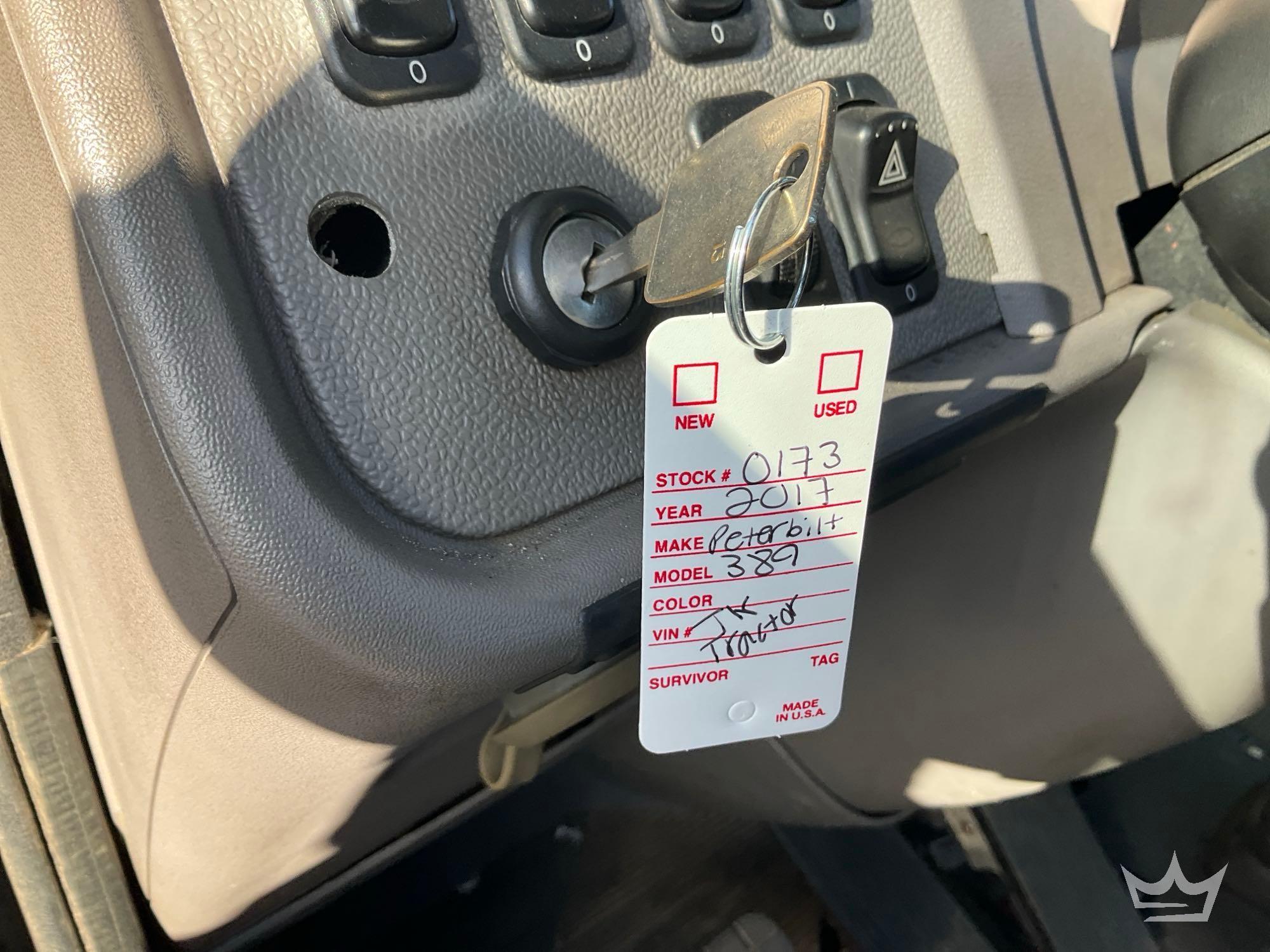 2017 Peterbilt 389