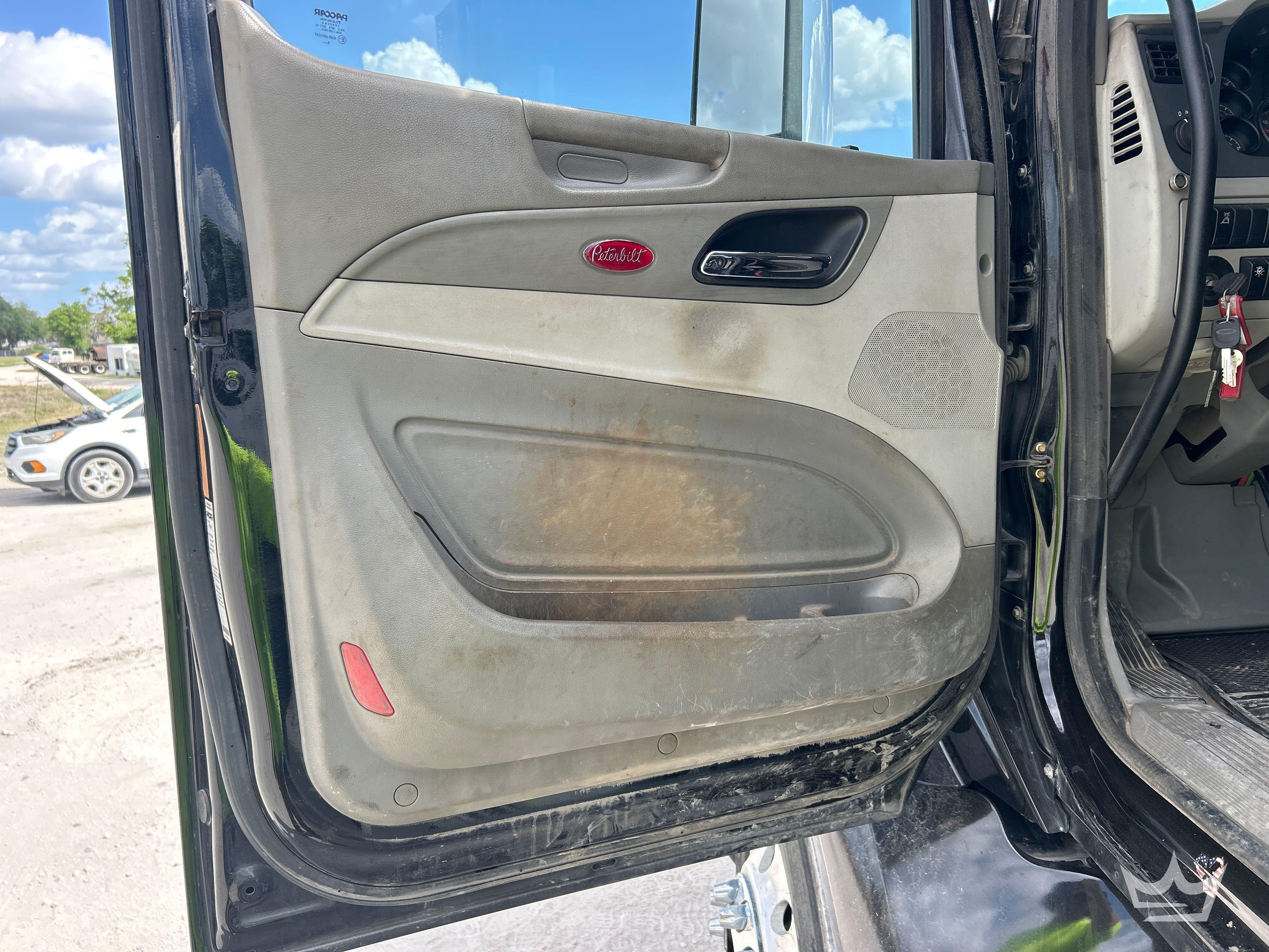 2019 Peterbilt 579