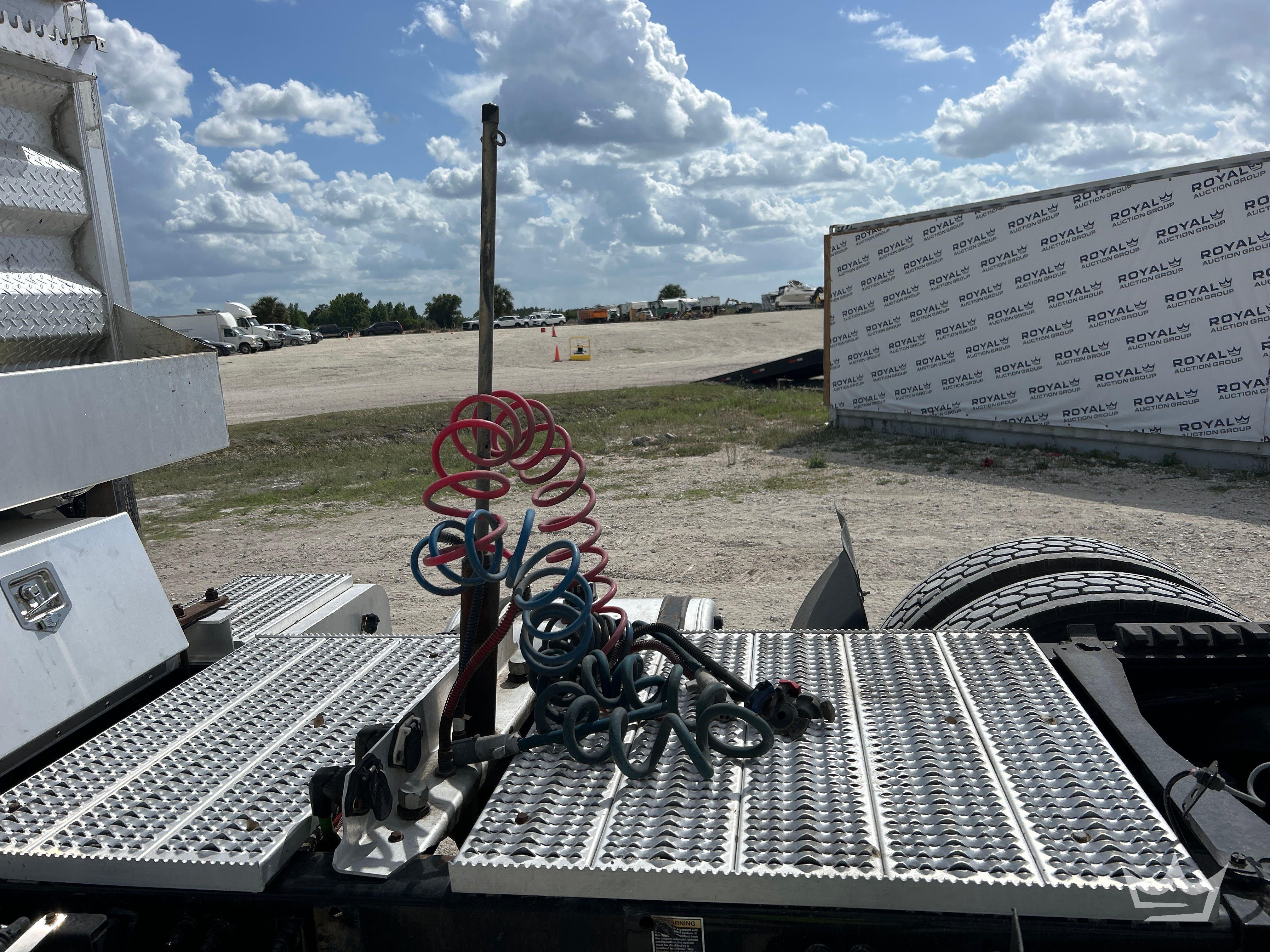 2019 Peterbilt 579