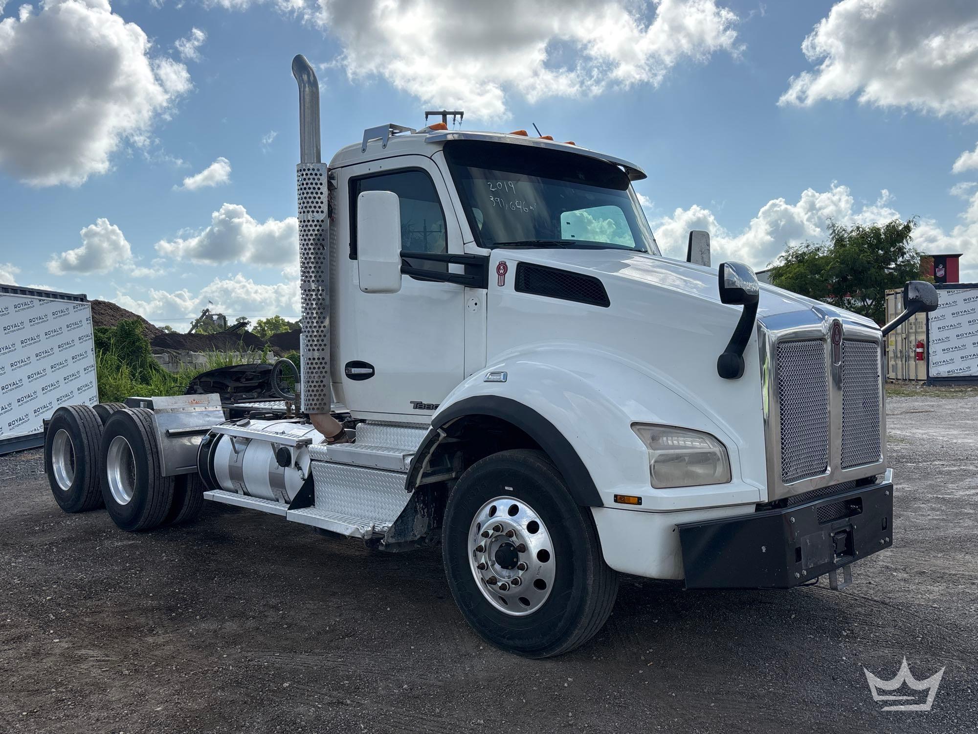 2019 Kenworth T880