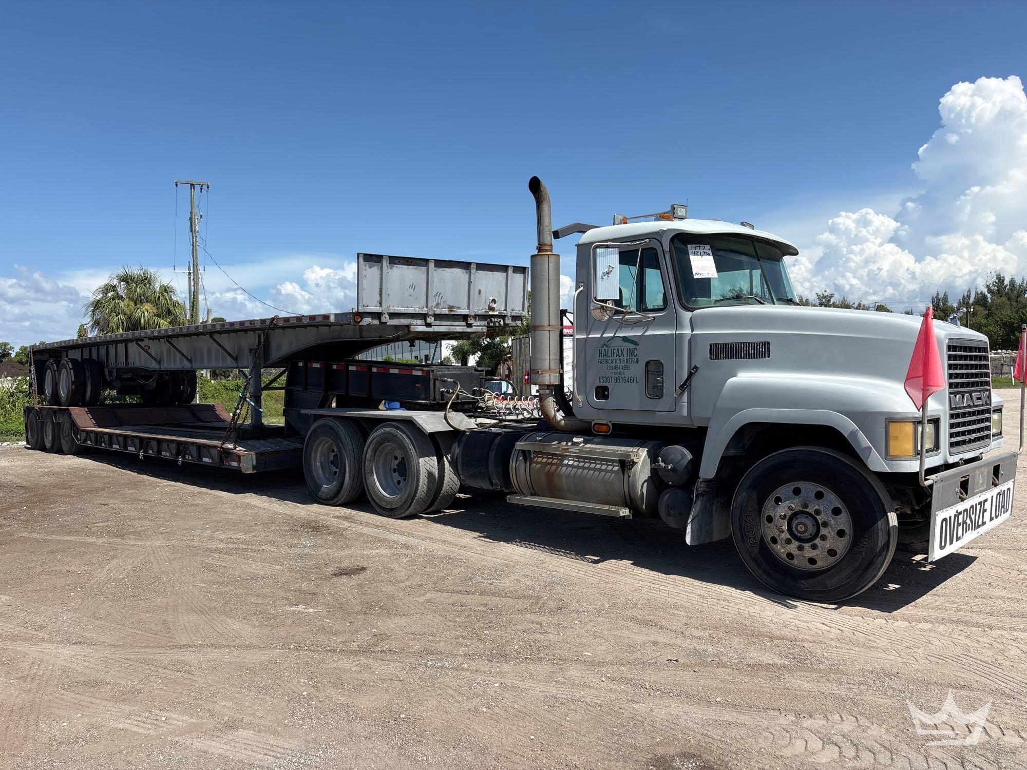 1997 Mack CH613