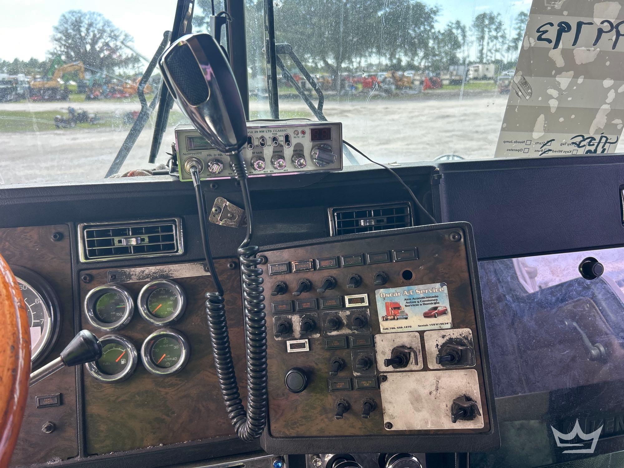 1995 Kenworth T400