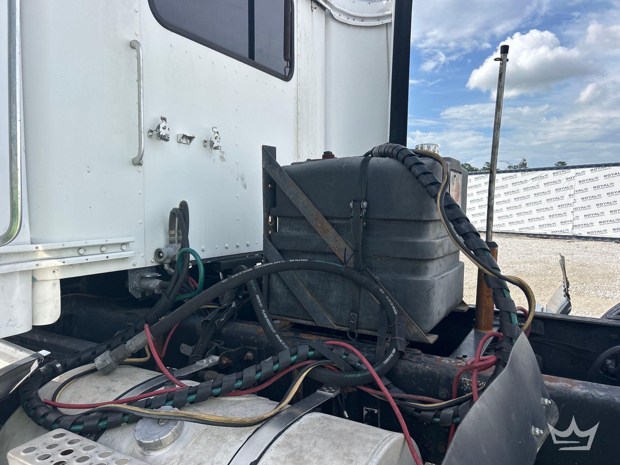 1995 Kenworth T400