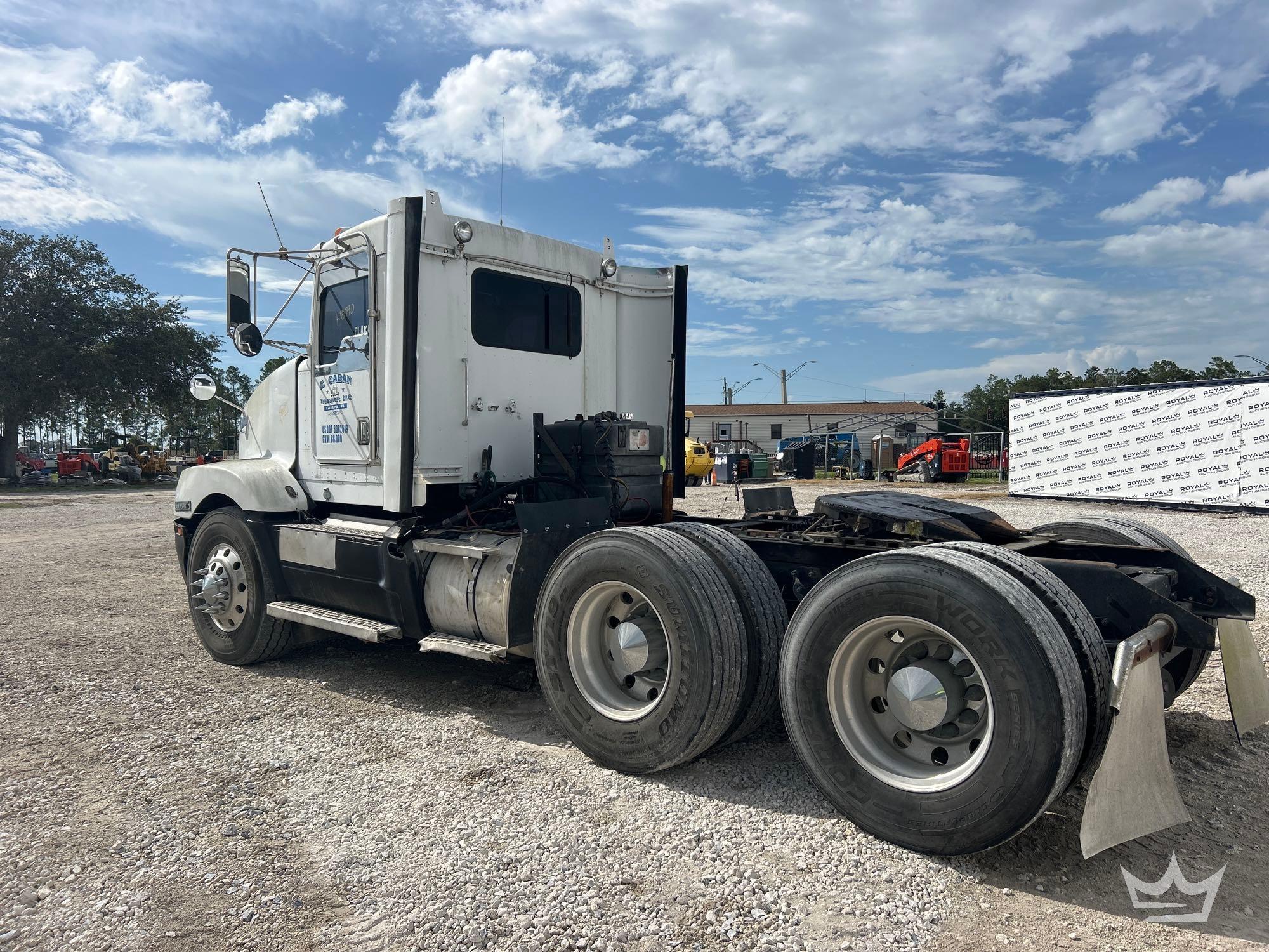 1995 Kenworth T400