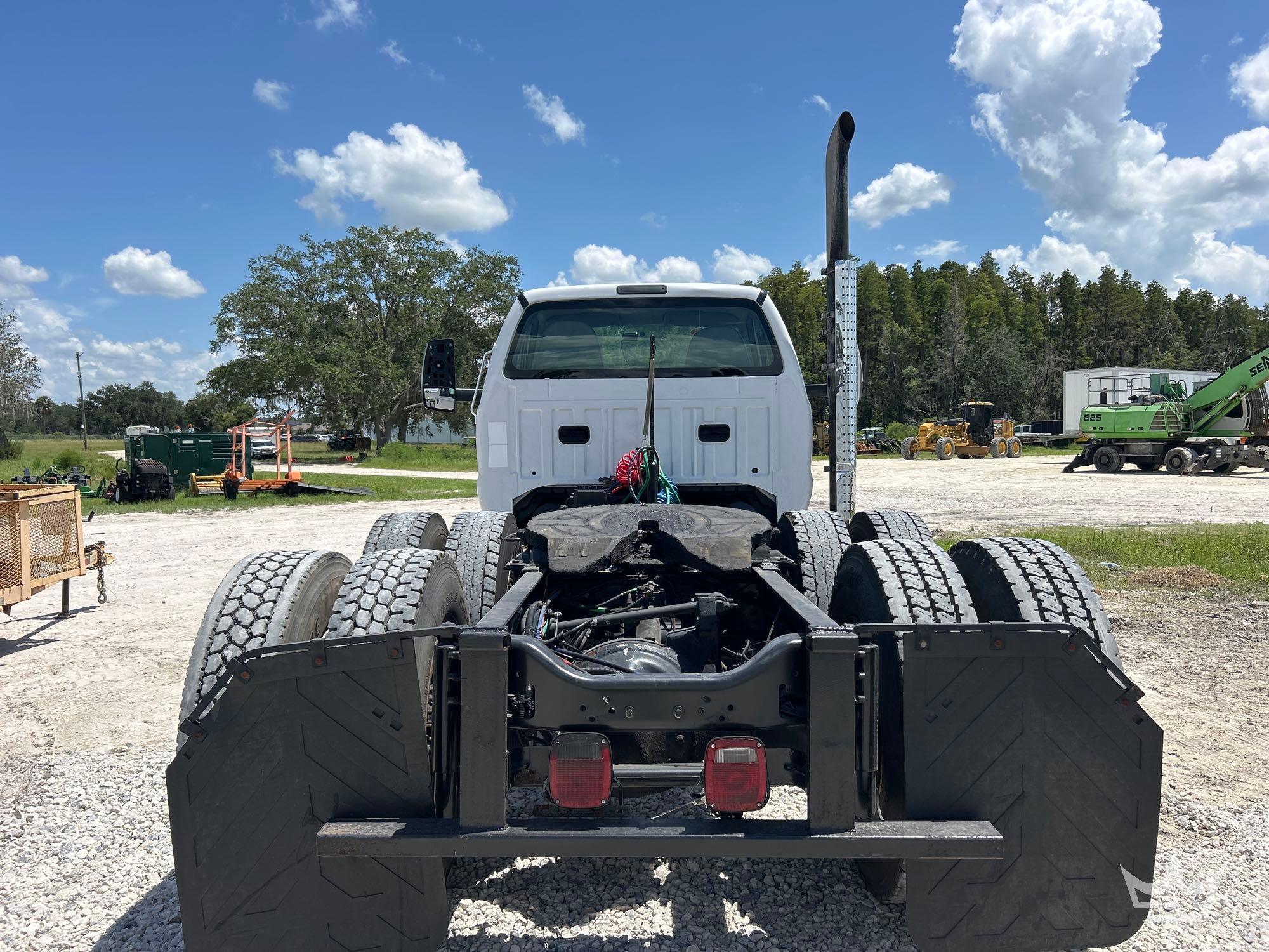 2022 Ford F750
