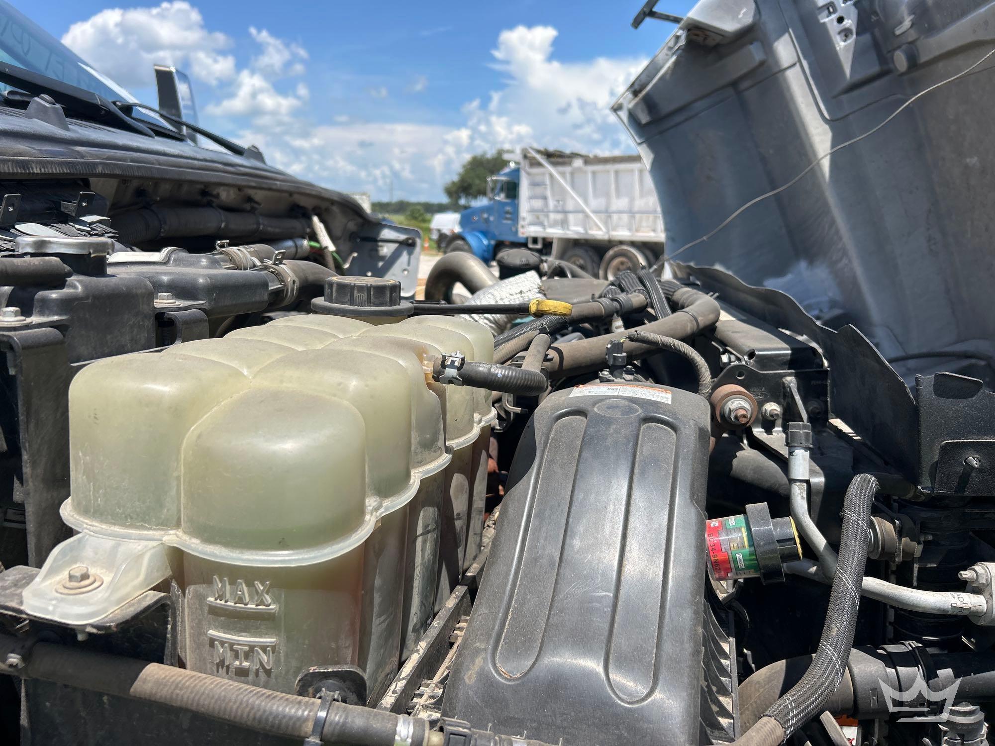 2022 Ford F750