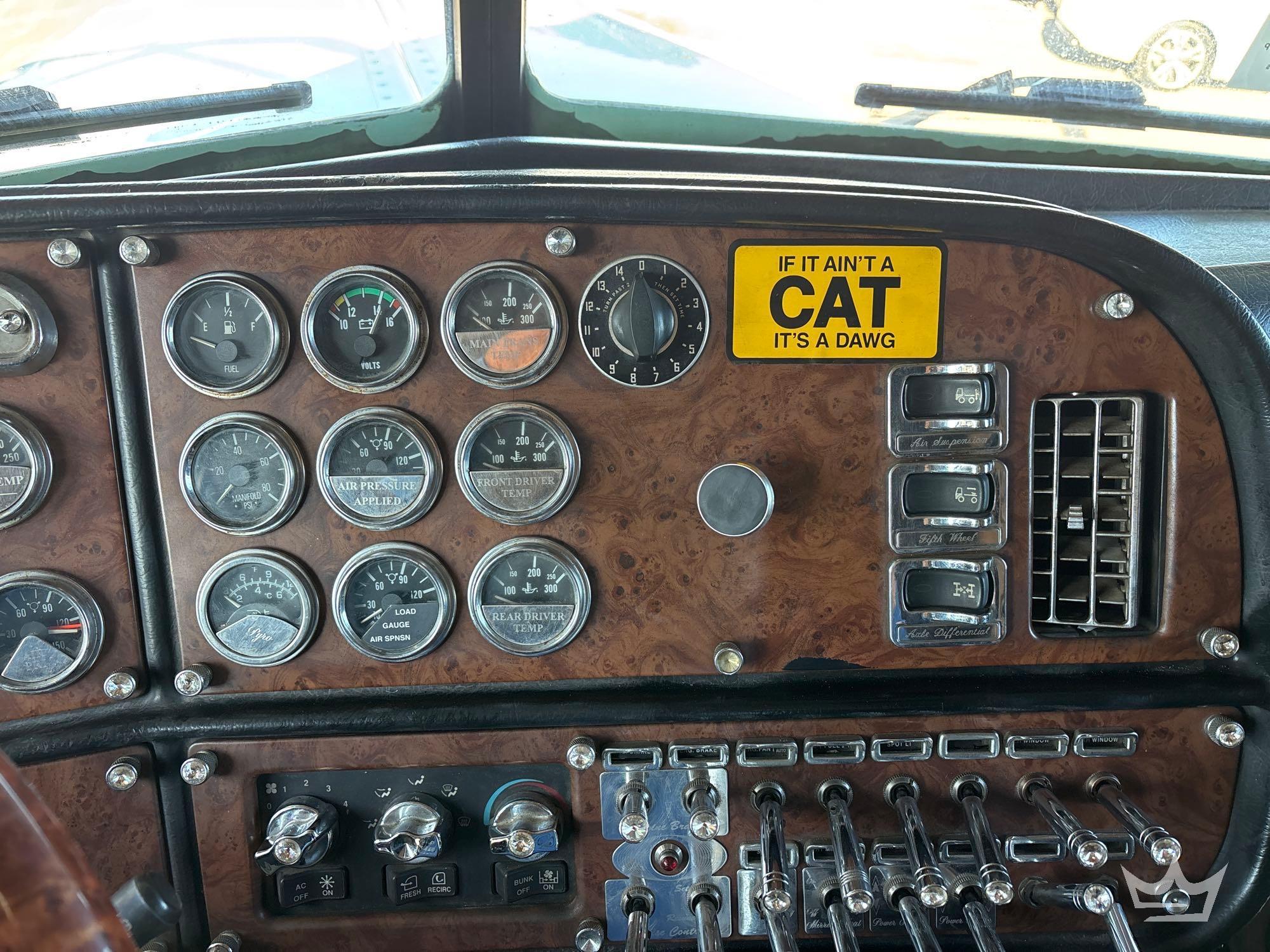 2005 Peterbilt 379